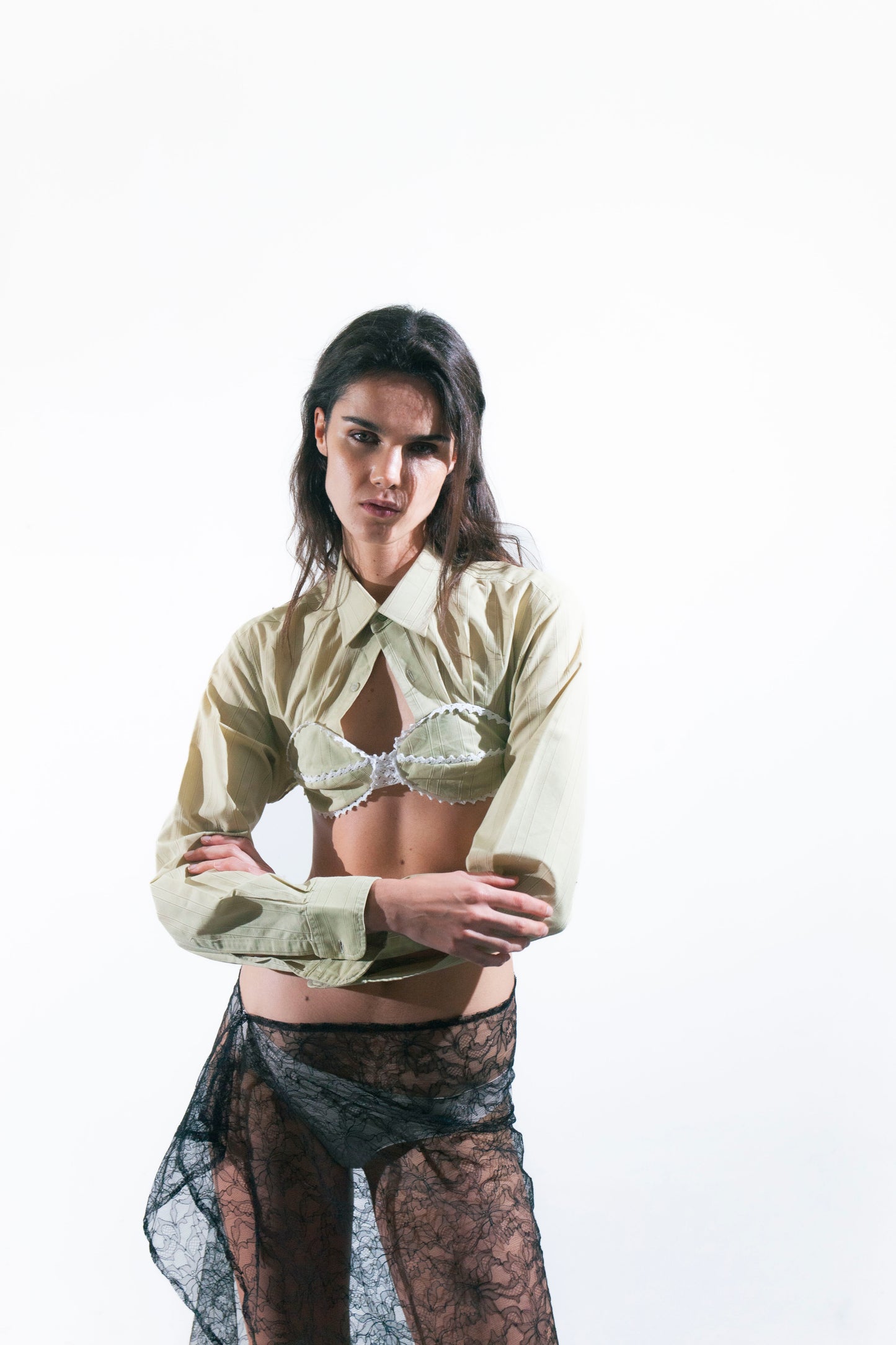 HANDKERCHIEF OLIVE SHIRT