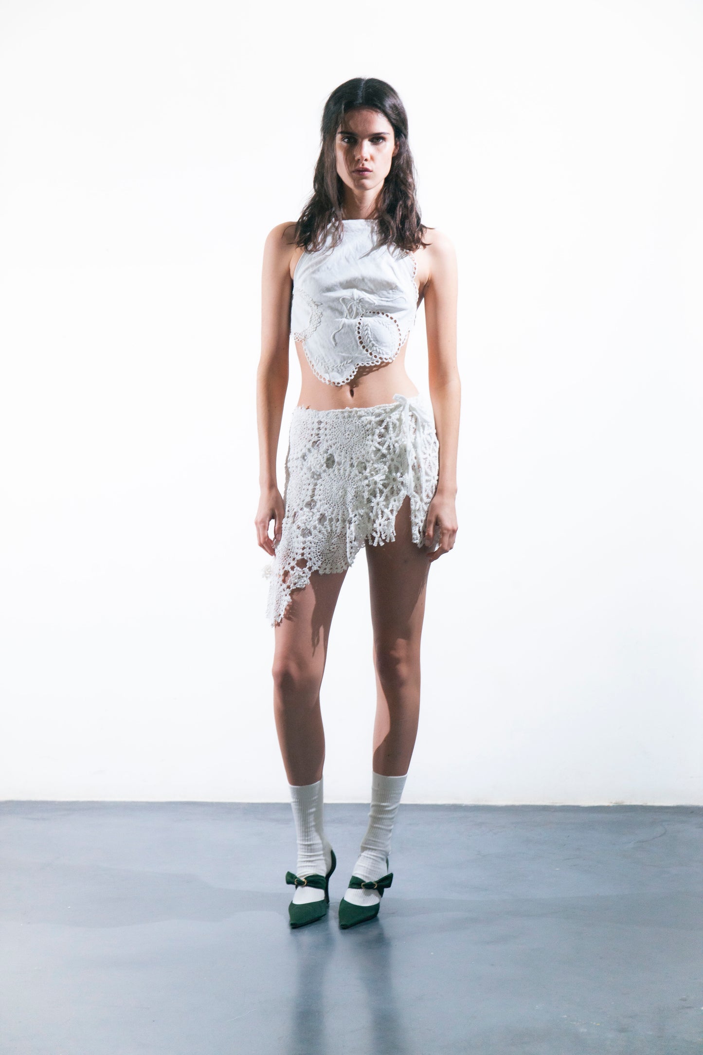 HANDKERCHIEF HALTER TOP