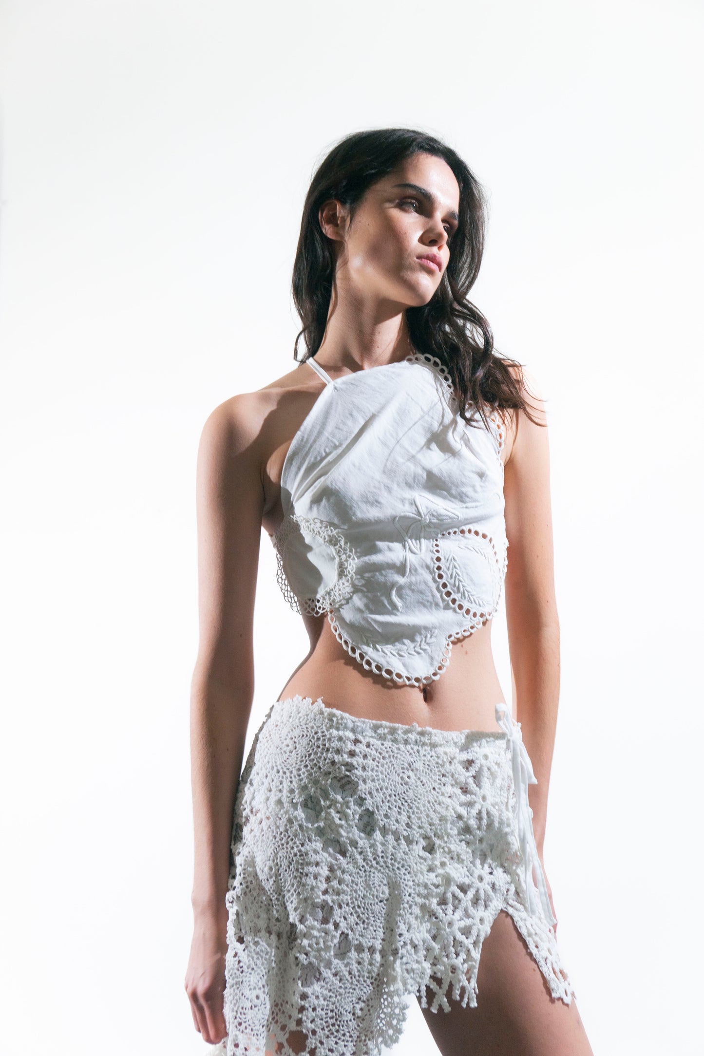 HANDKERCHIEF HALTER TOP