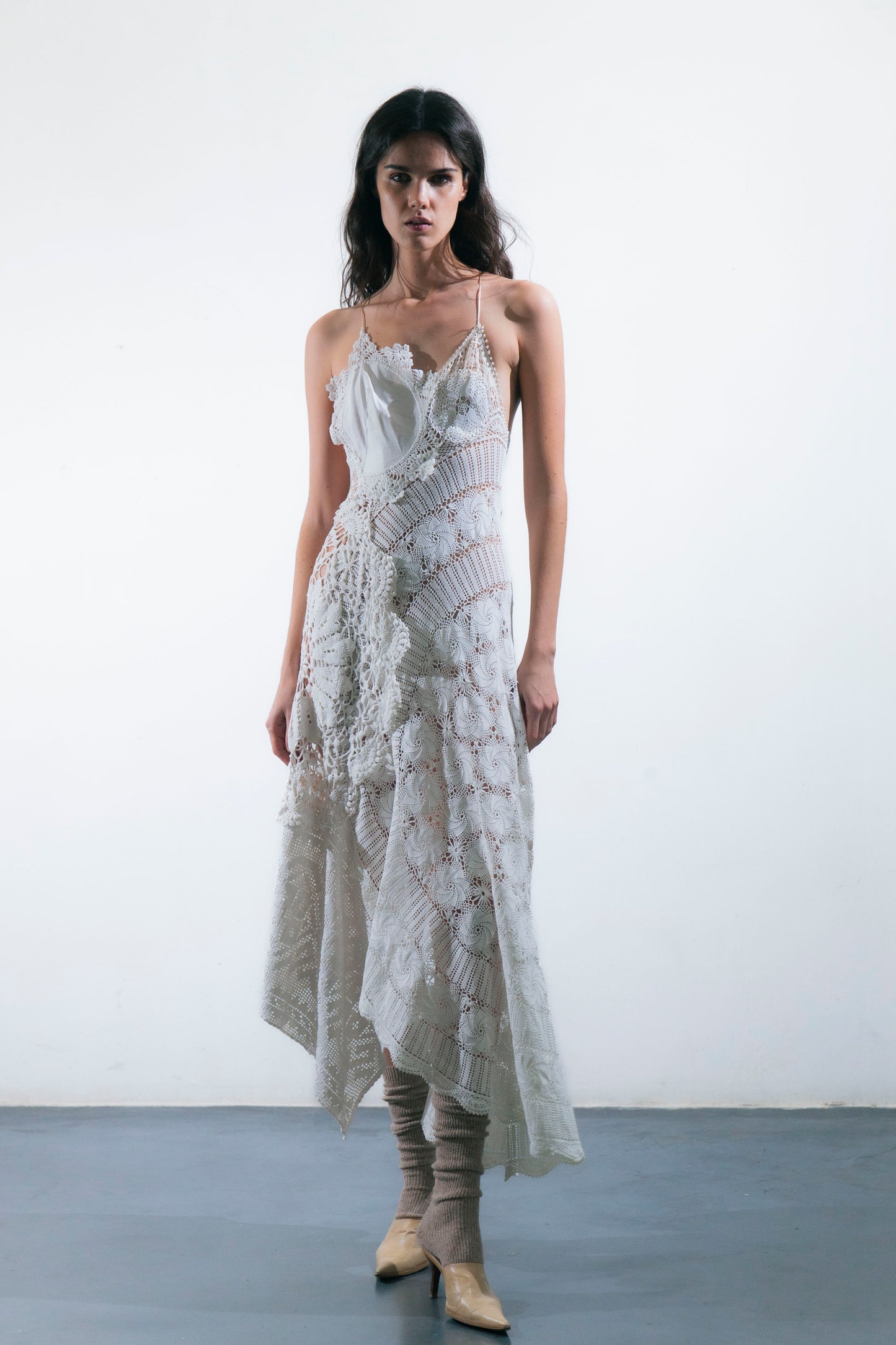 HANDKERCHIEF DRESS MAXI
