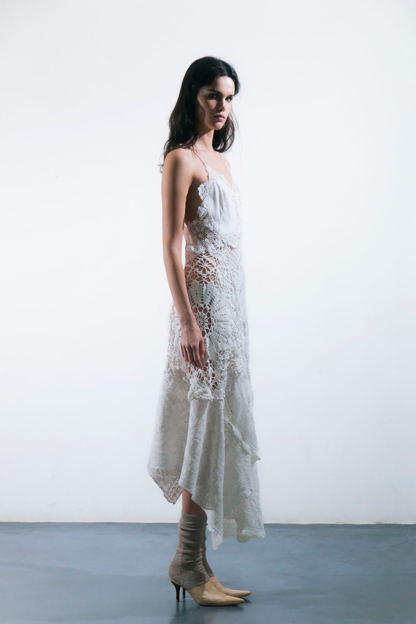 HANDKERCHIEF DRESS MAXI