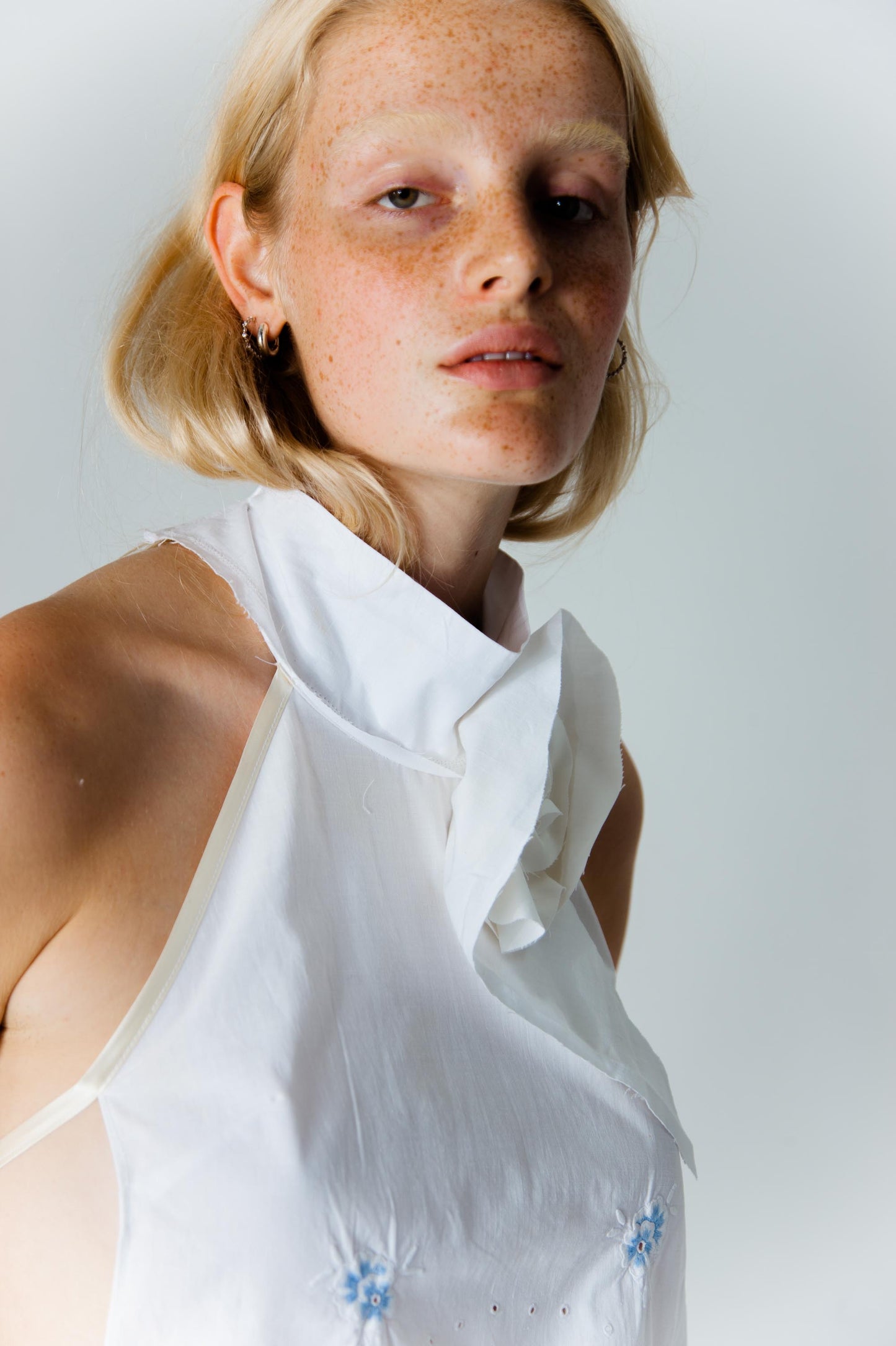 SAVANA TOP HALTER STRAP