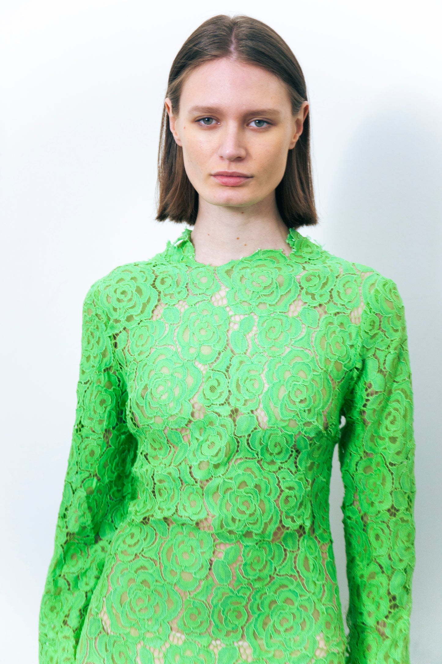 LUMIO LACE DRESS APPLE GREEN