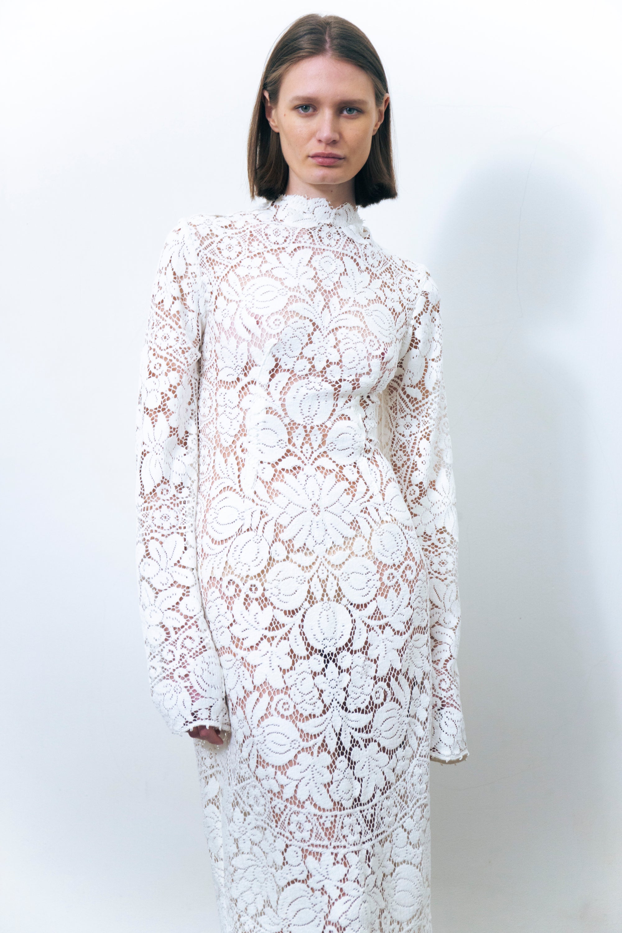 LUMIO LACE DRESS WHITE