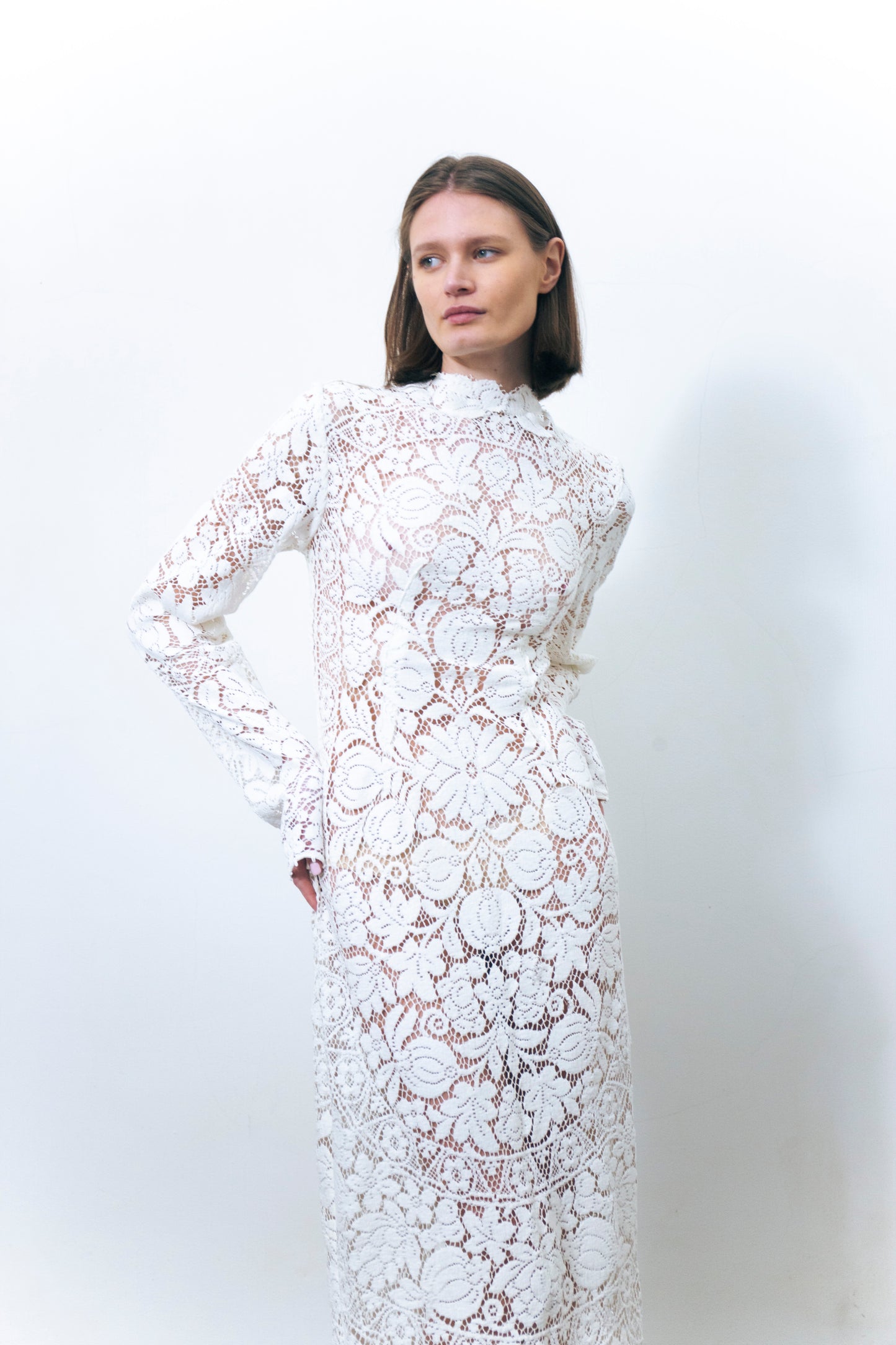 LUMIO LACE DRESS WHITE