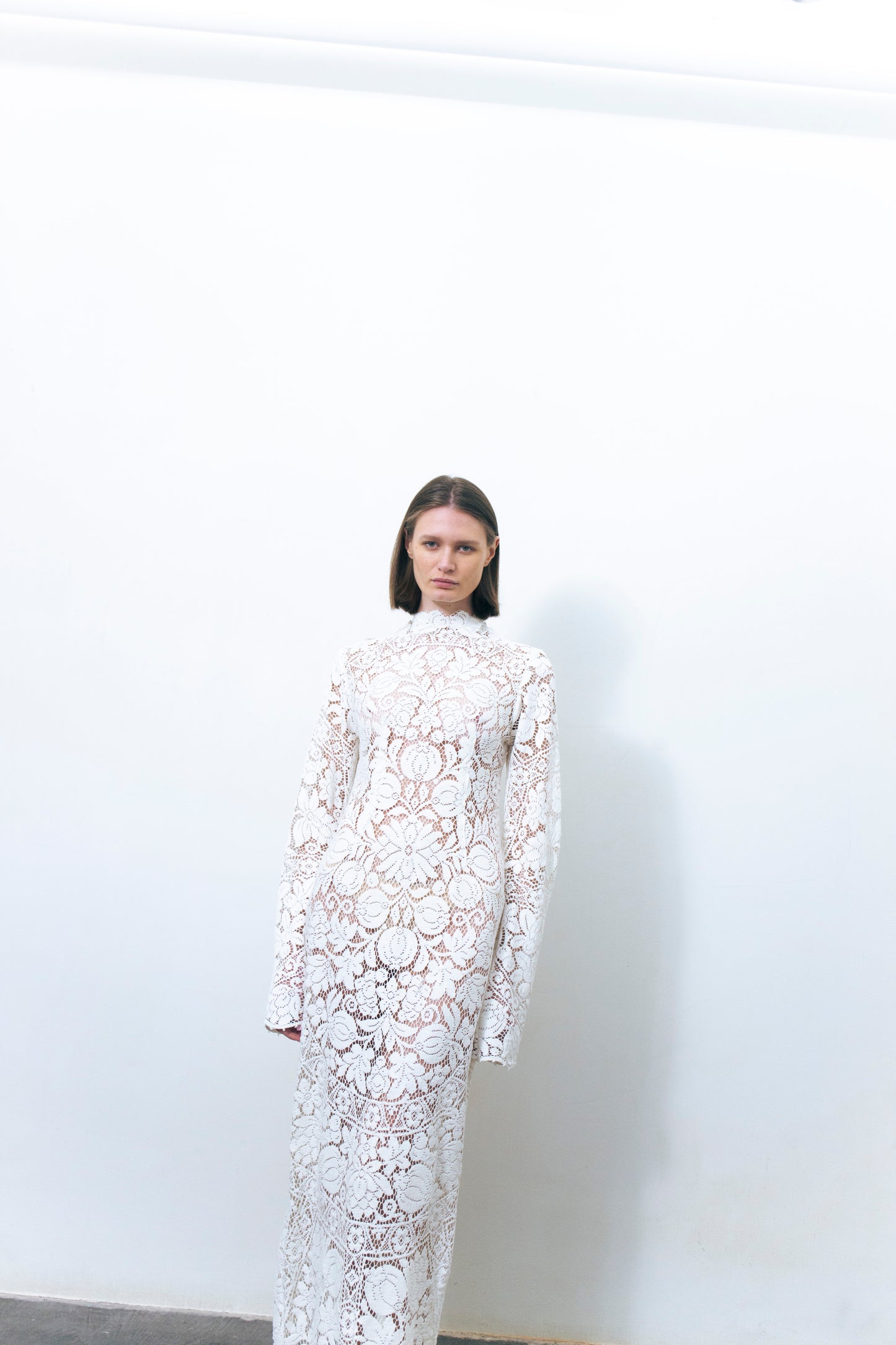 LUMIO LACE DRESS WHITE