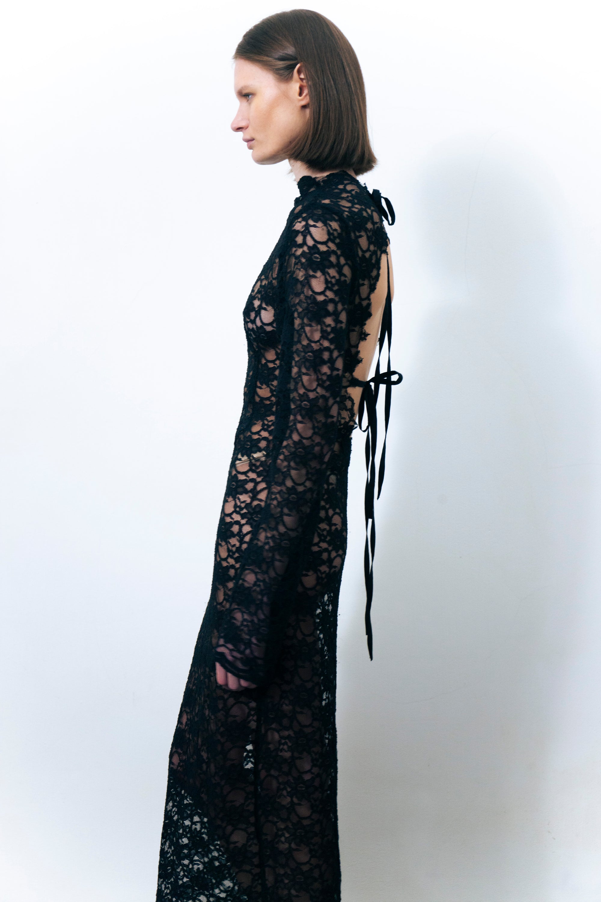LUMIO LACE DRESS BLACK