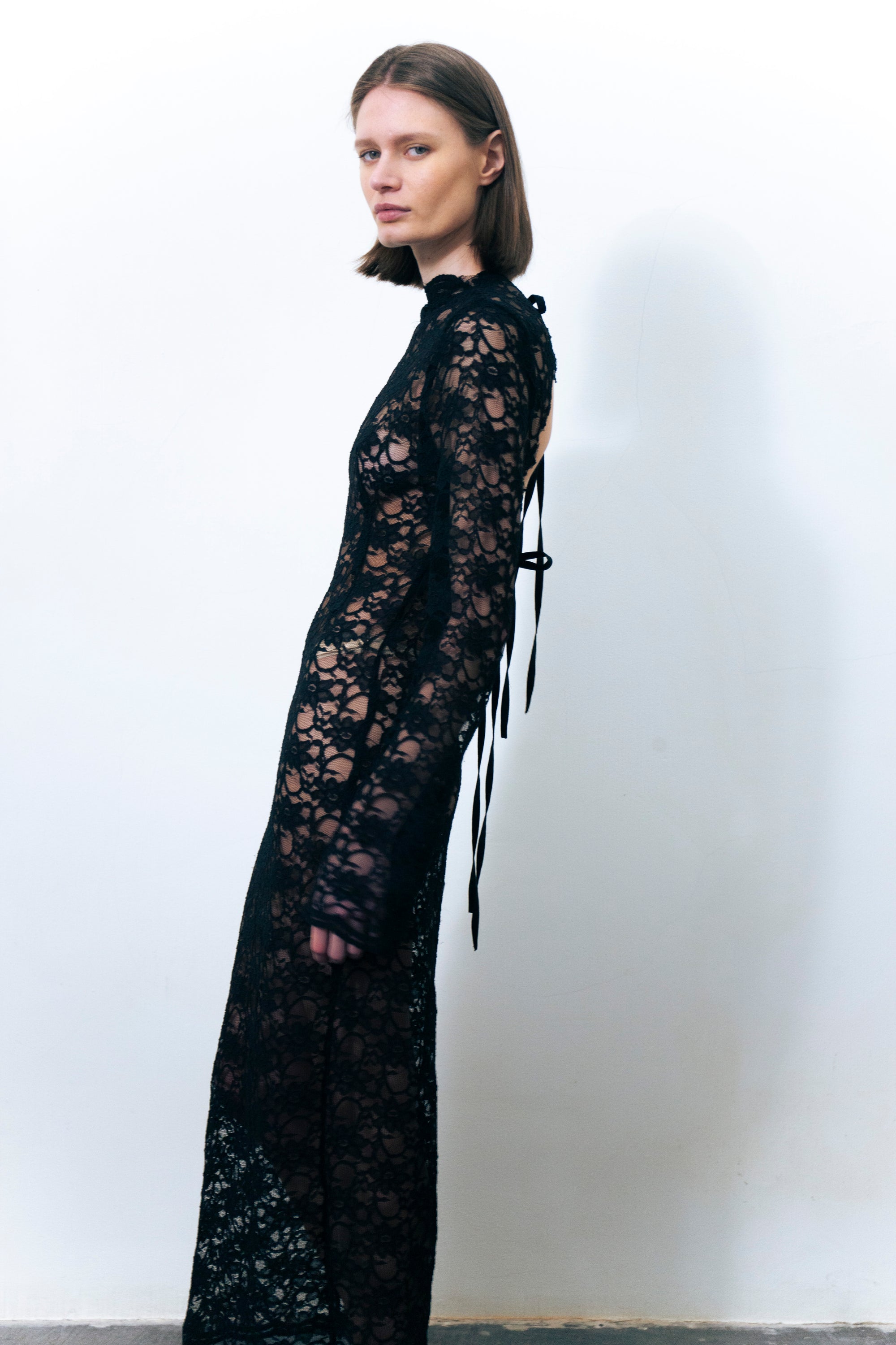 LUMIO LACE DRESS BLACK