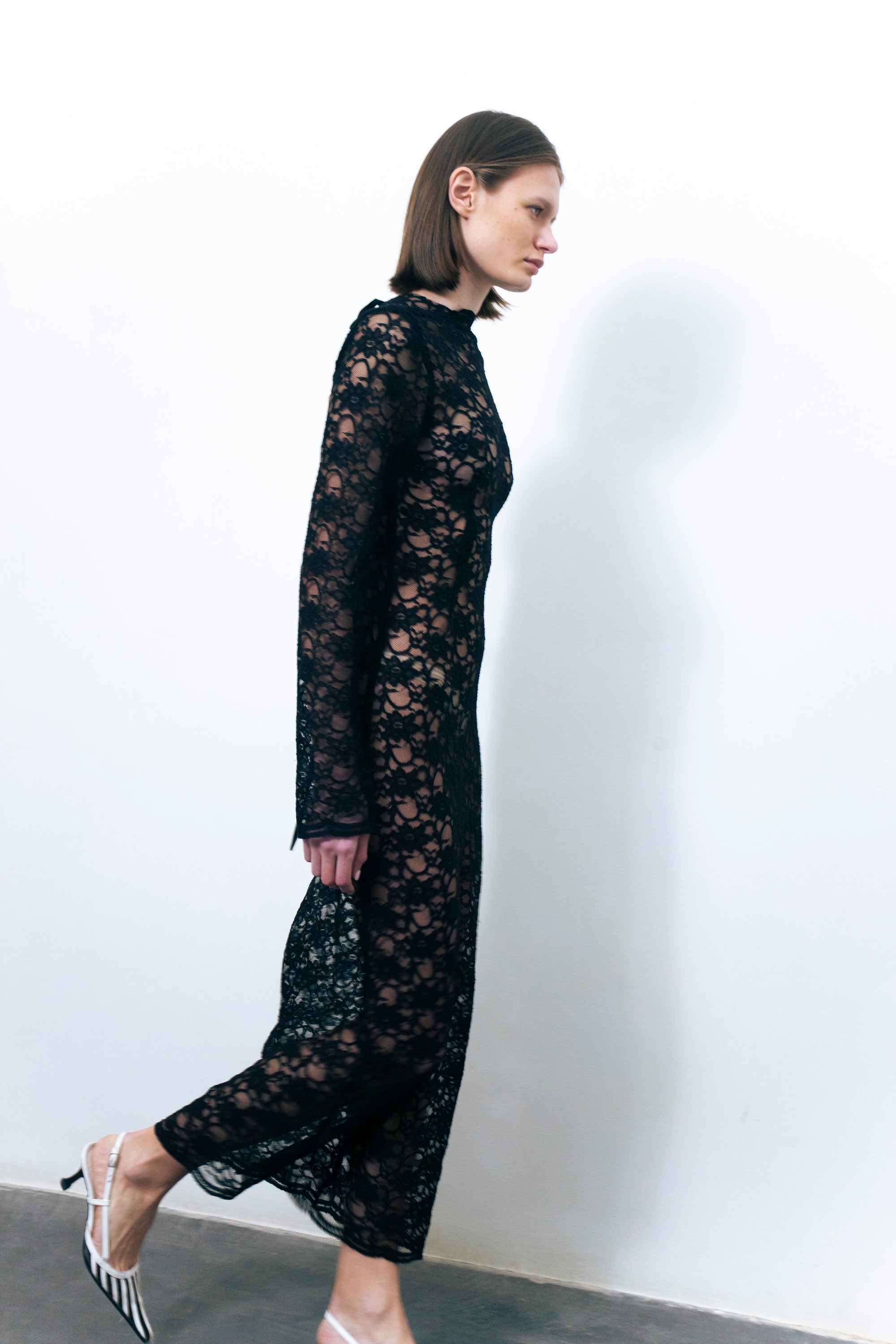 LUMIO LACE DRESS BLACK