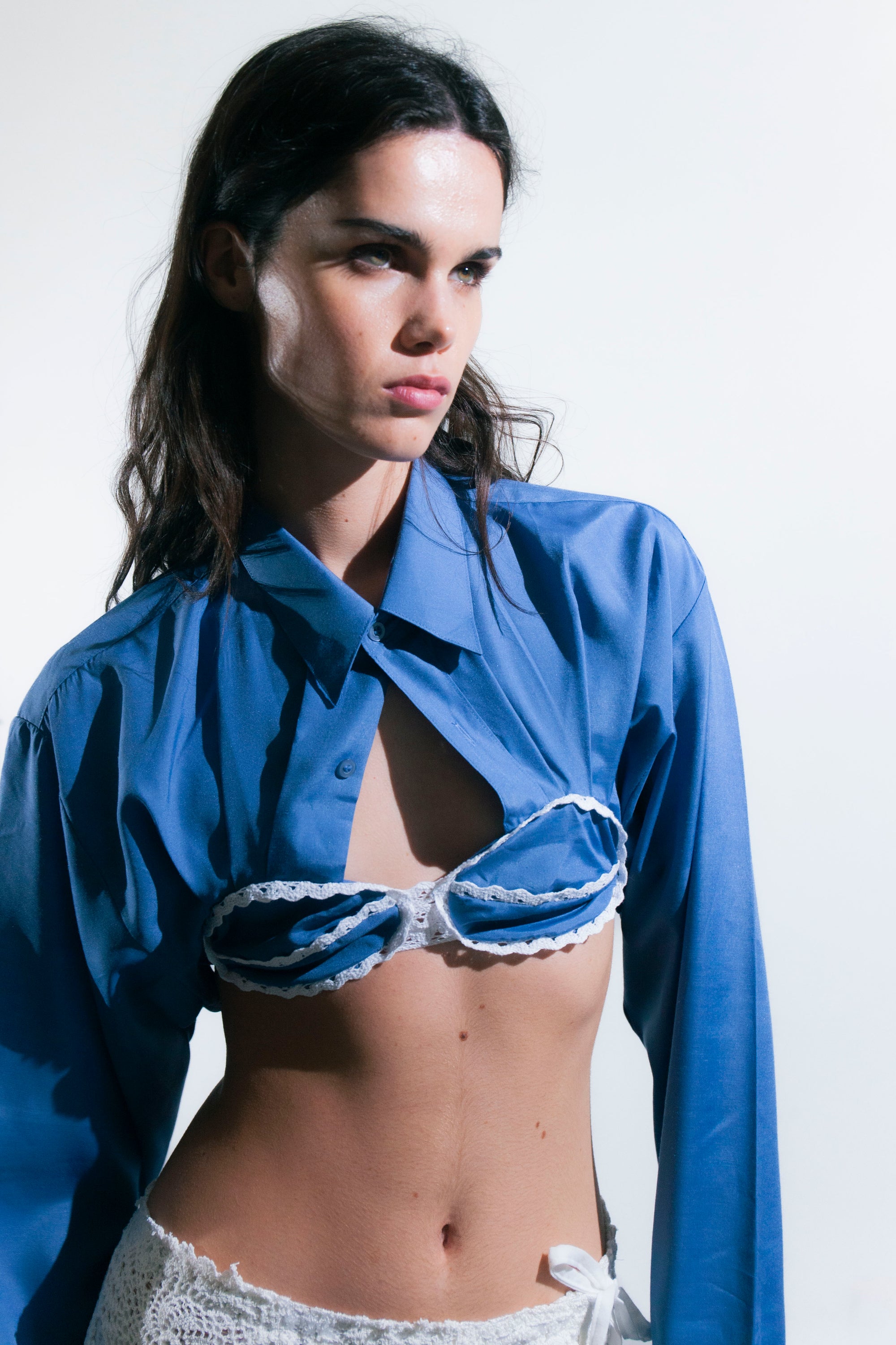 HANDKERCHIEF DARK BLUE SHIRT