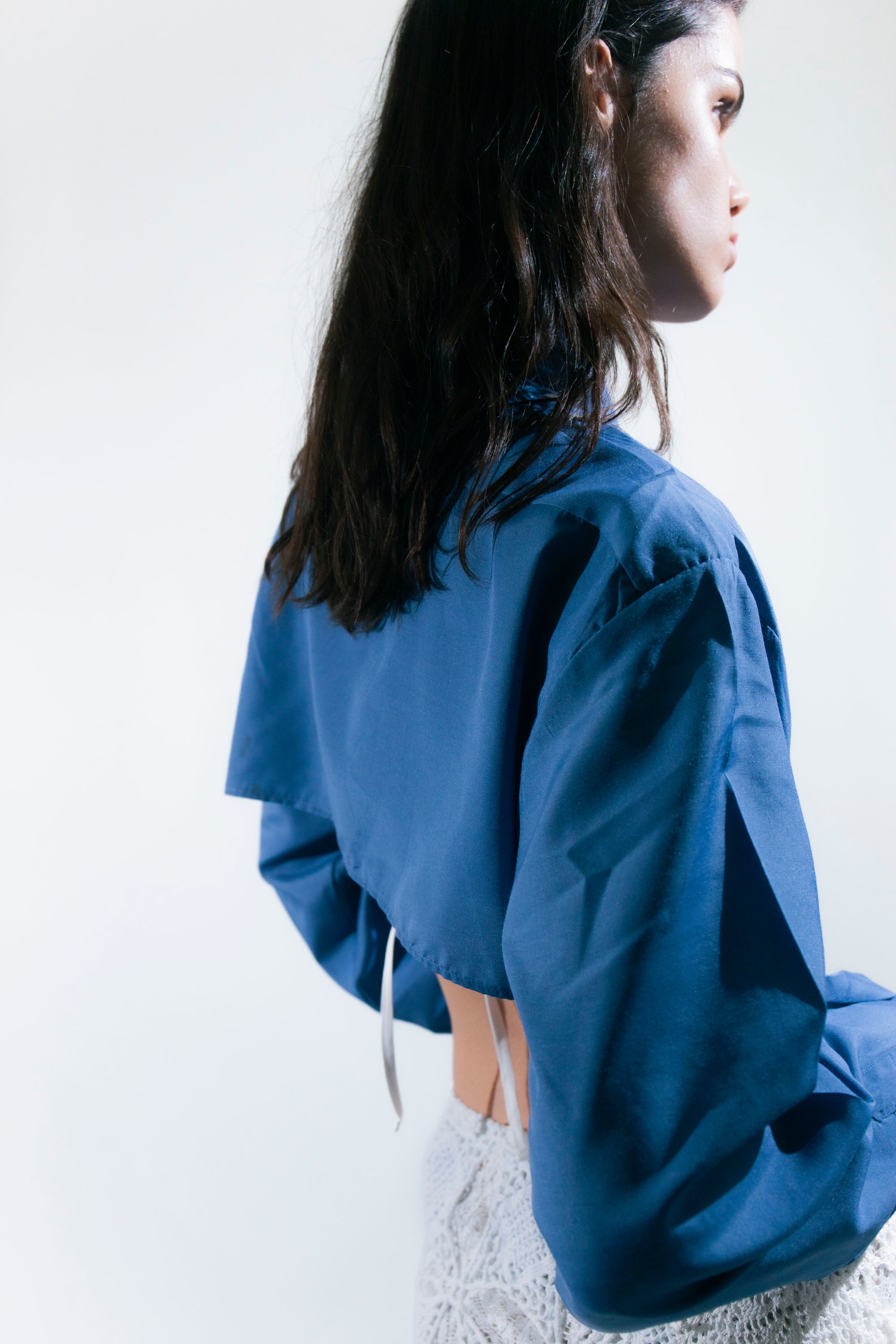 HANDKERCHIEF DARK BLUE SHIRT
