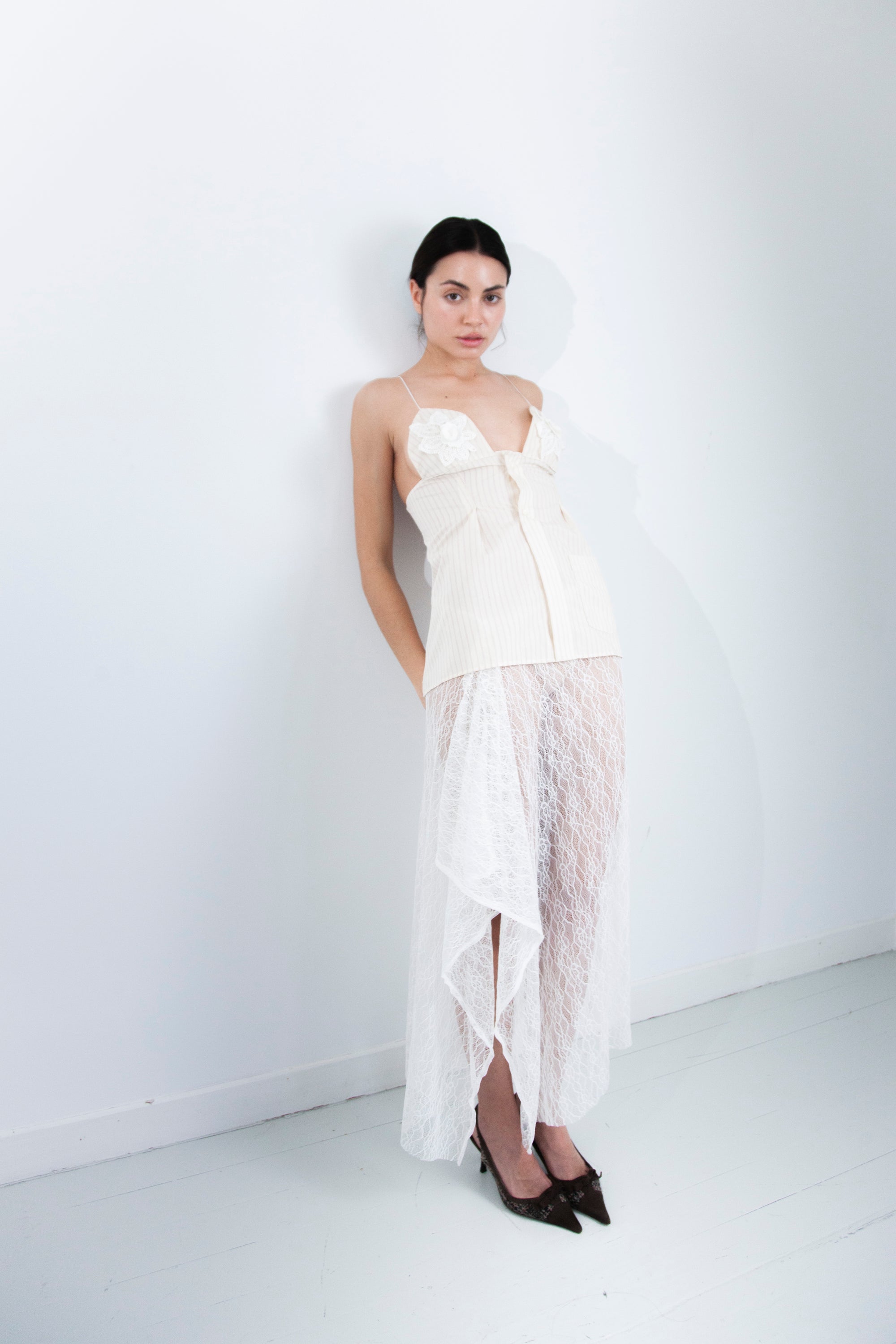 SAVANA LACE SKIRT
