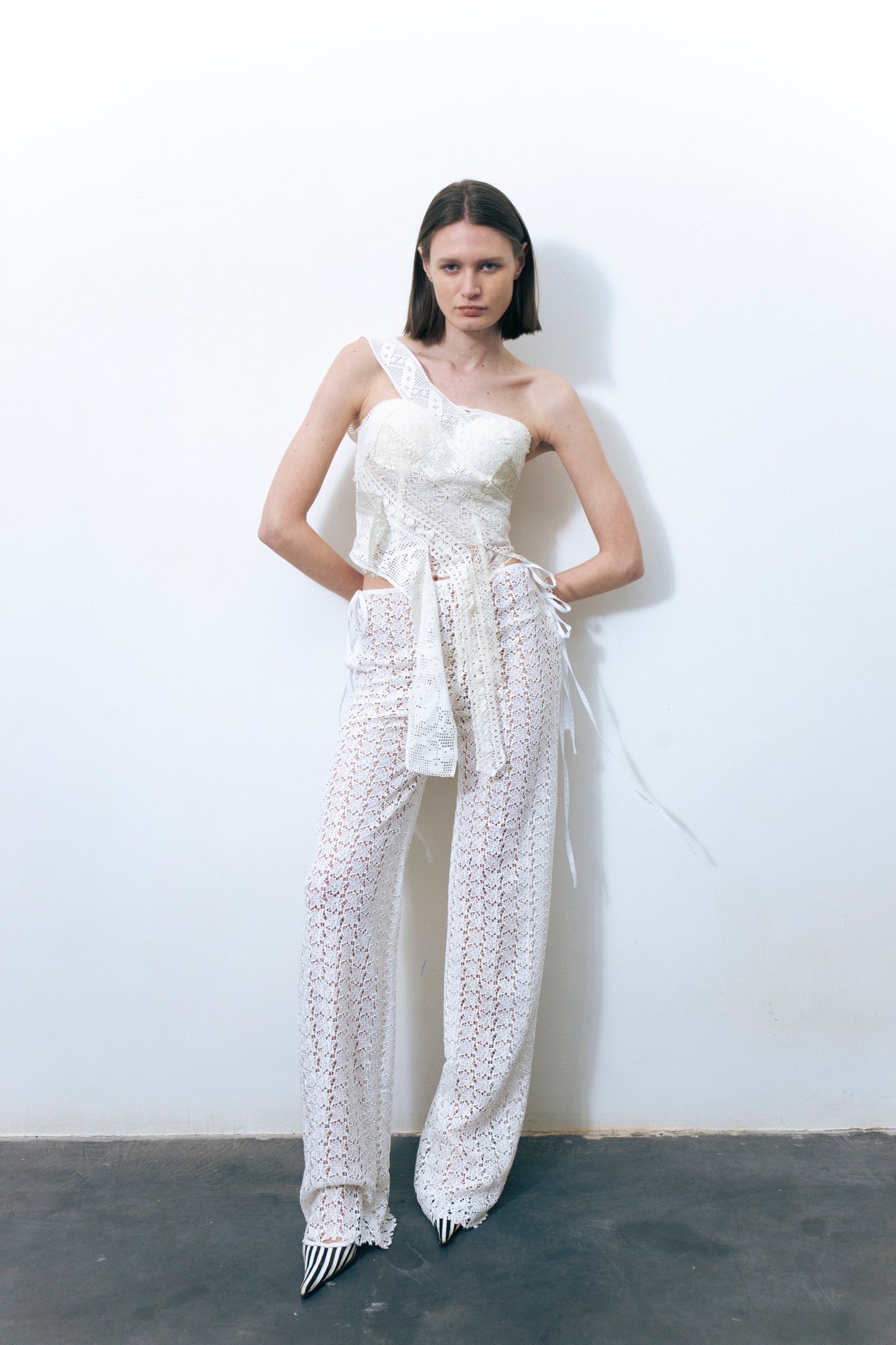 STRAPPY LACE TROUSERS WHITE