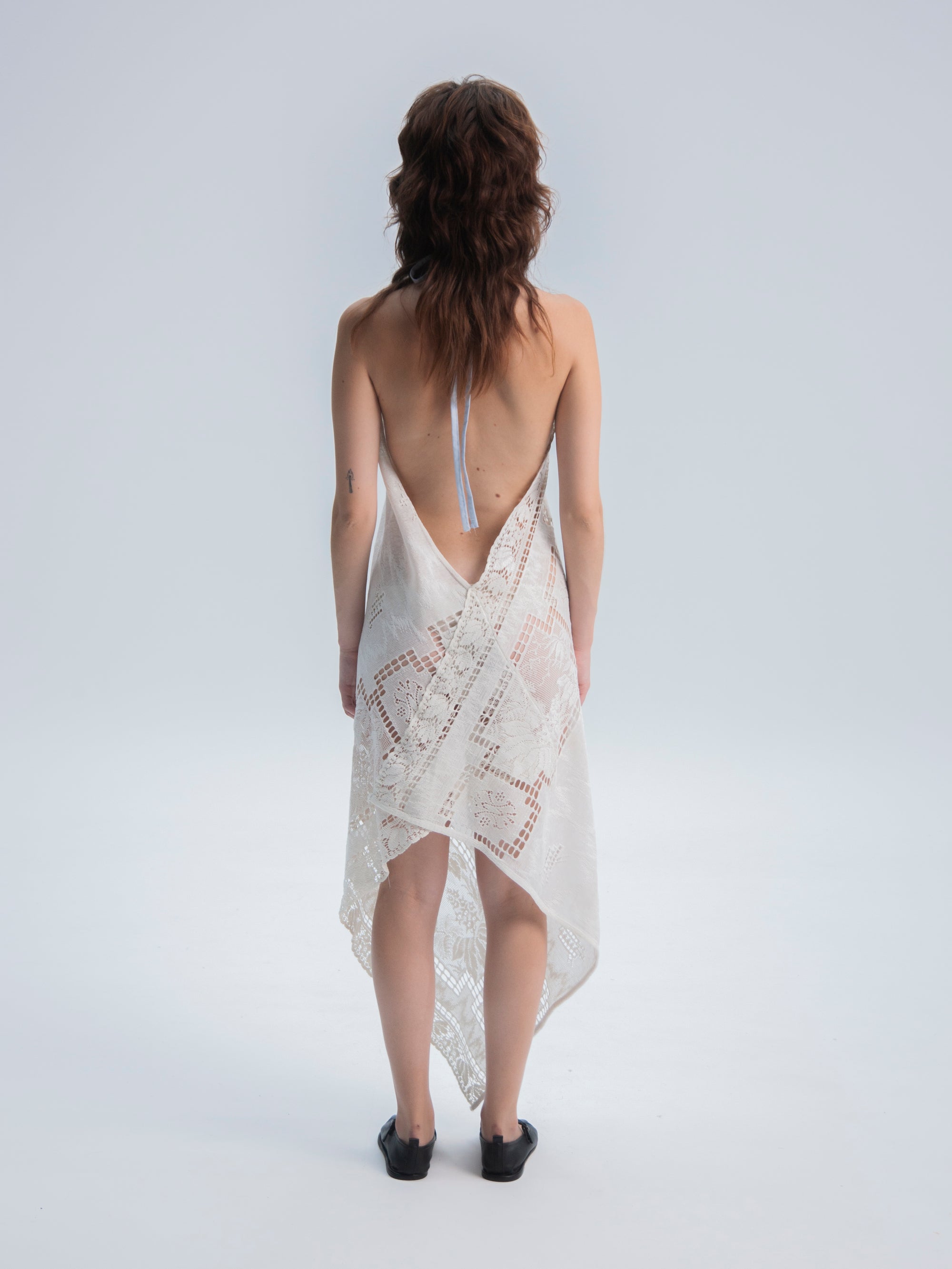HANDKERCHIEF MIDI HALTER DRESS
