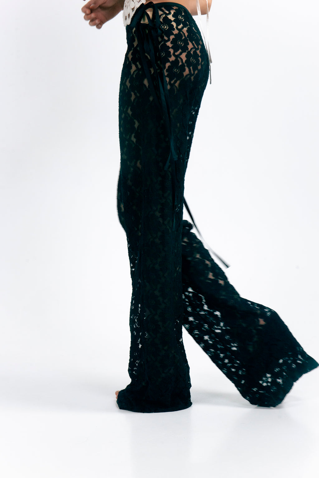 STRAPPY LACE TROUSERS BLACK