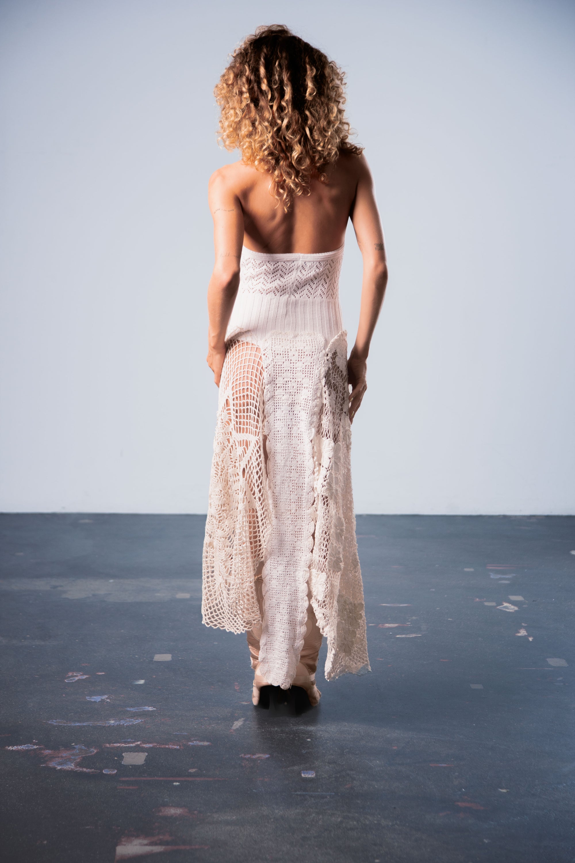 HANDKERCHIEF DRESS HALTER