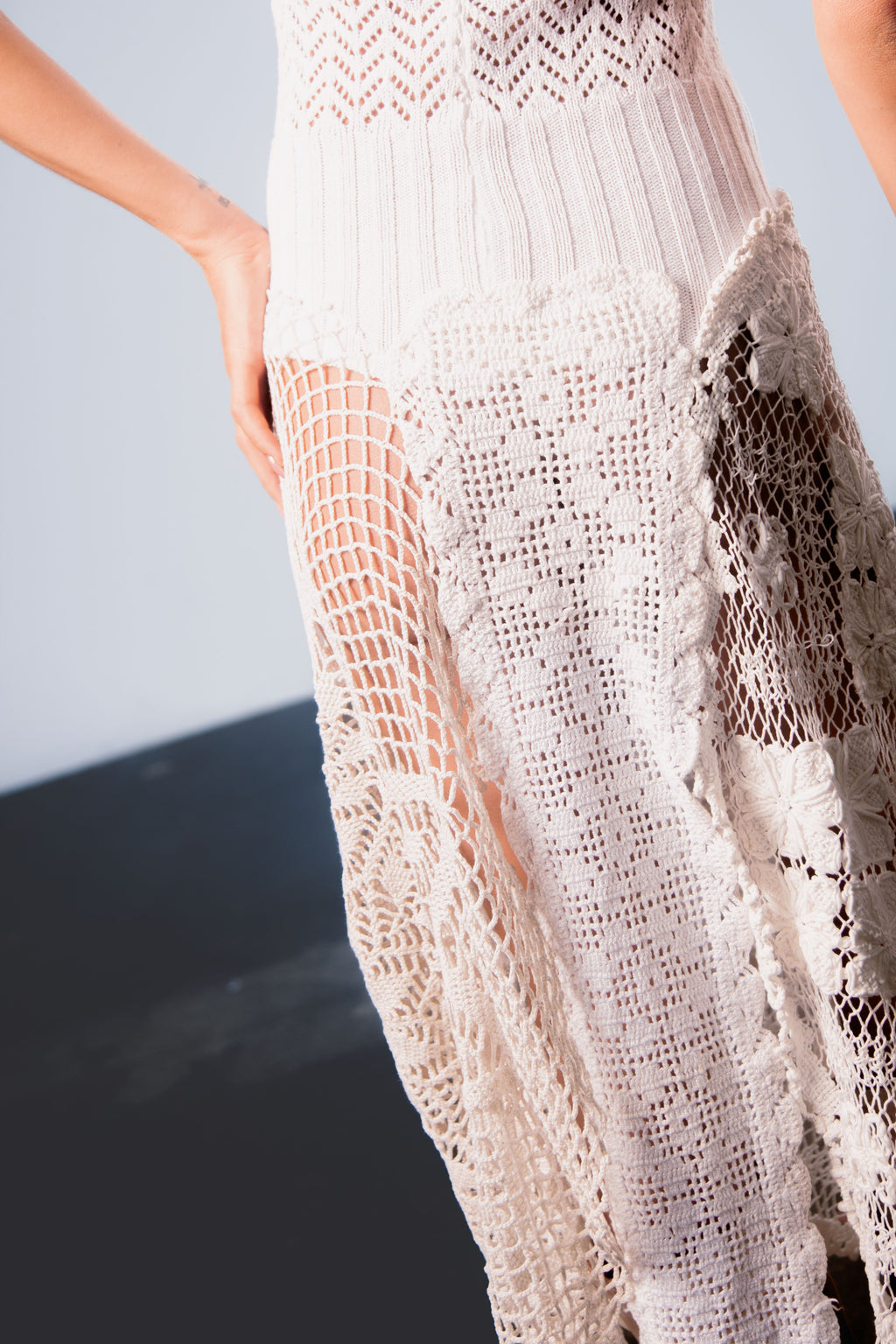 HANDKERCHIEF DRESS HALTER