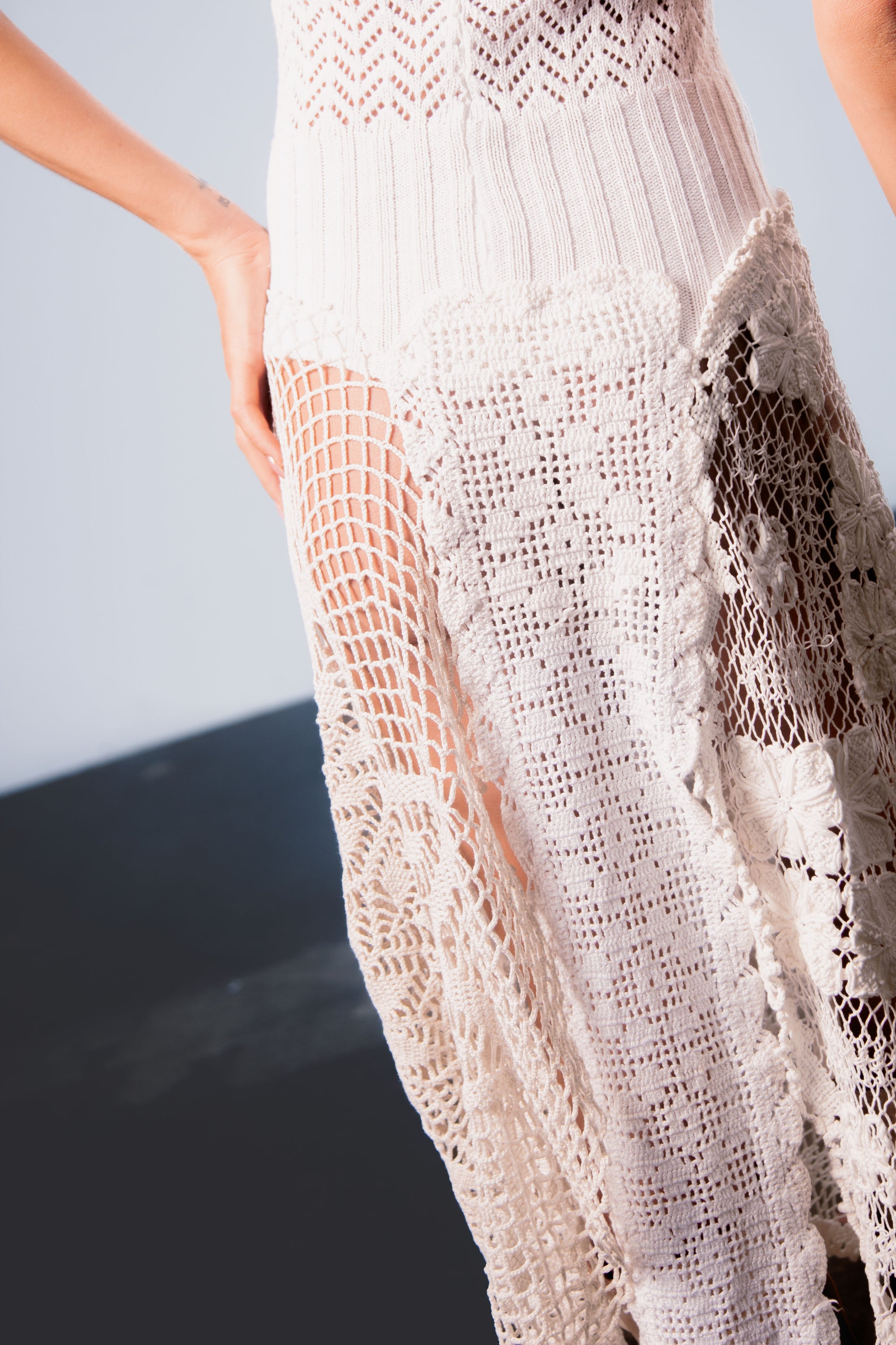 HANDKERCHIEF DRESS HALTER