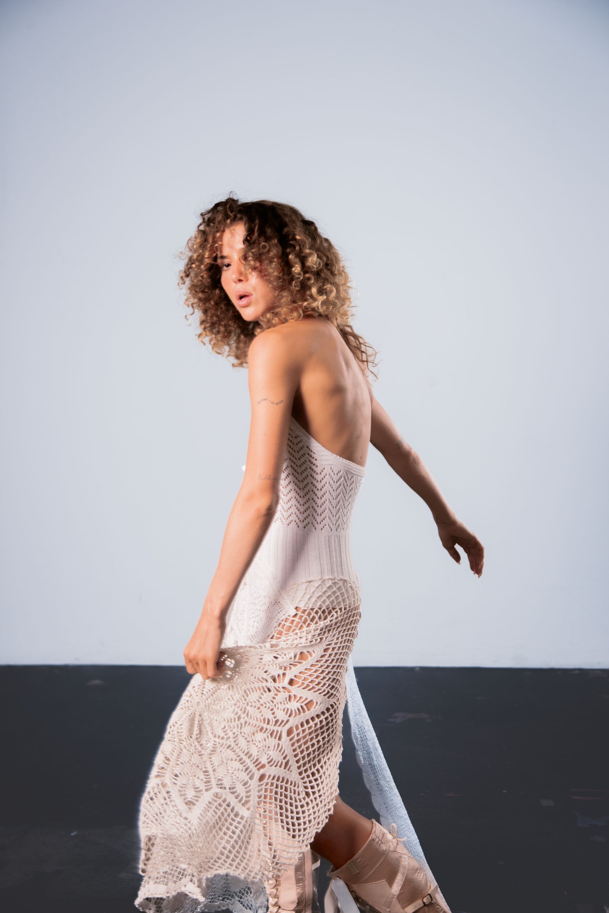 HANDKERCHIEF DRESS HALTER