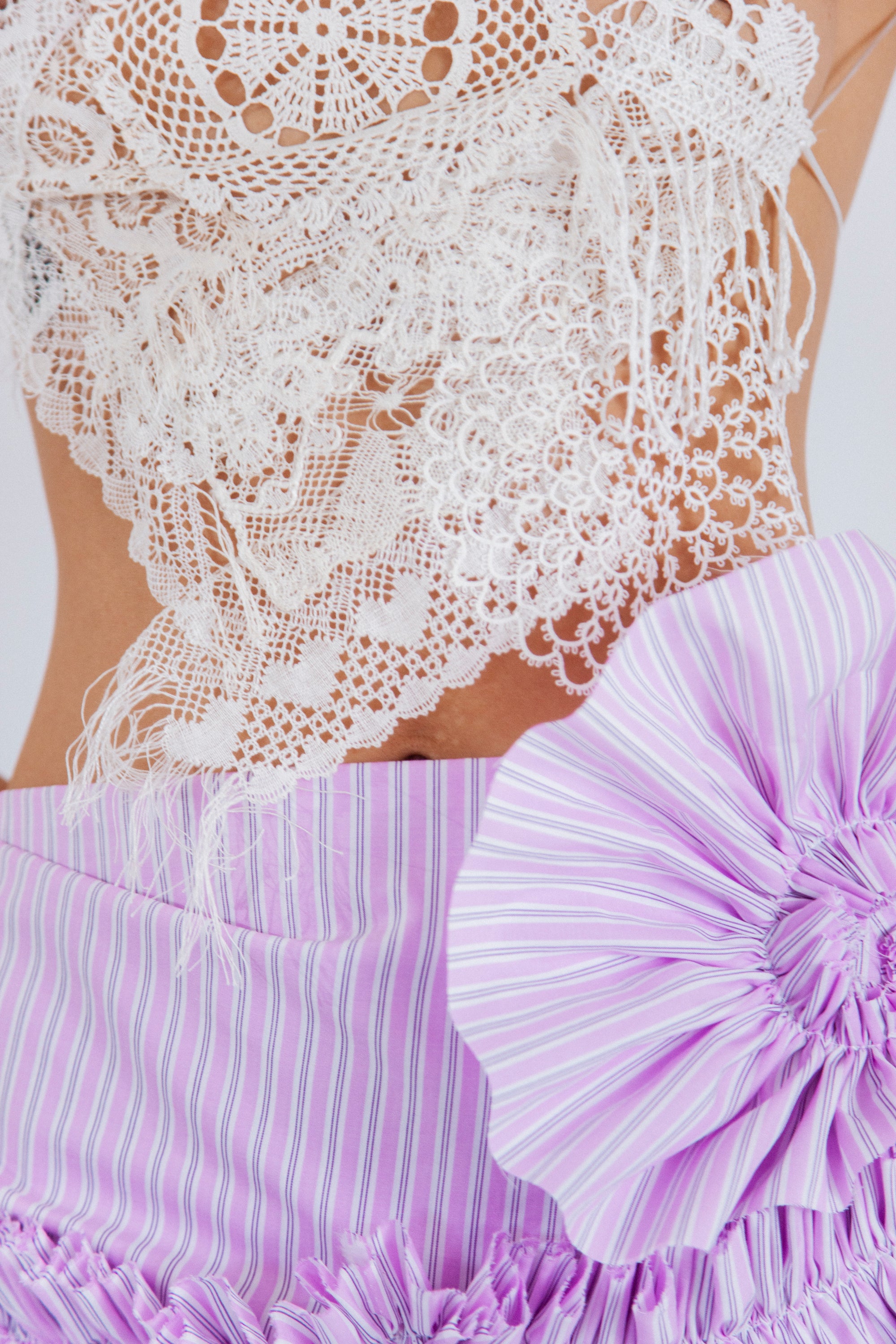 HANDKERCHIEF TOP HALTER
