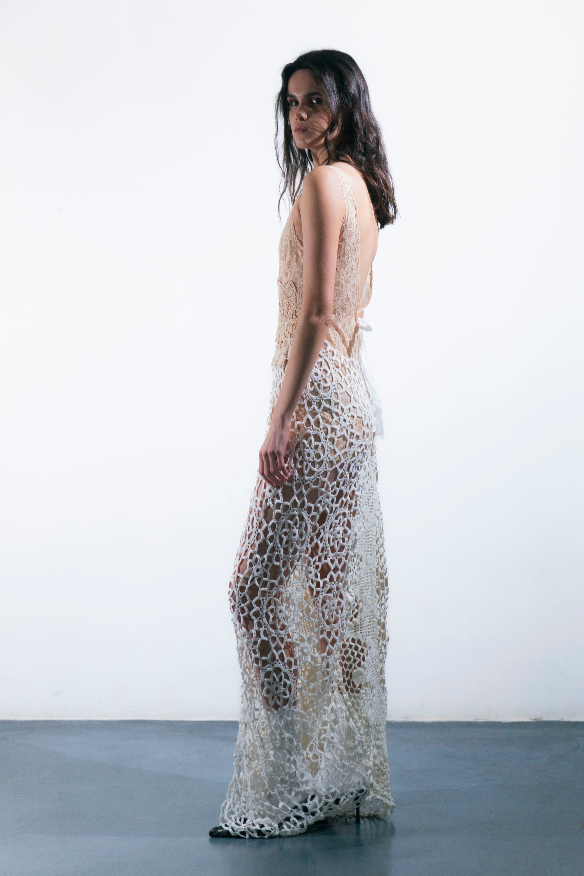 HANDKERCHIEF DRESS MAXI