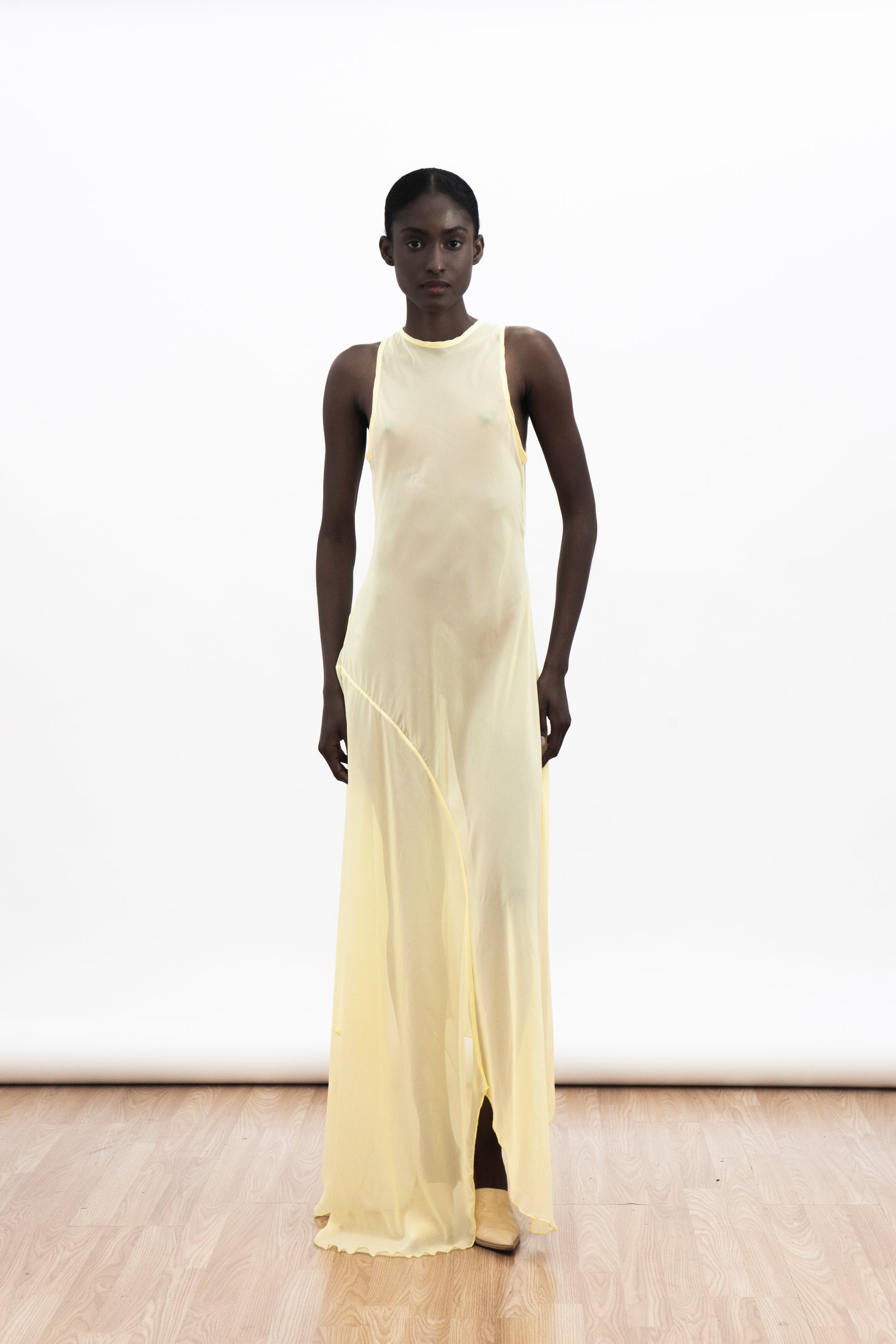 FLOWY YELLOW DRESS