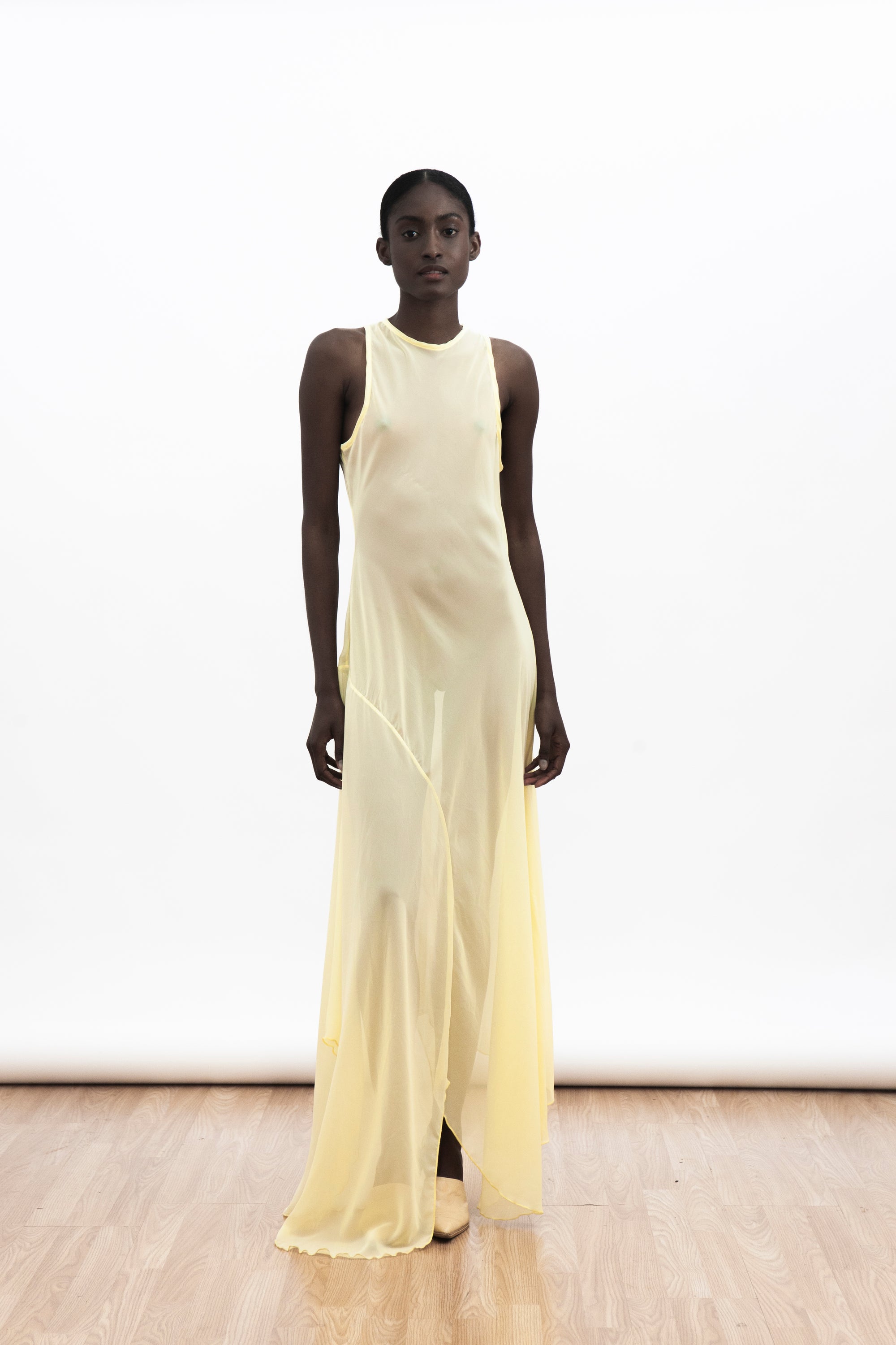 FLOWY YELLOW DRESS