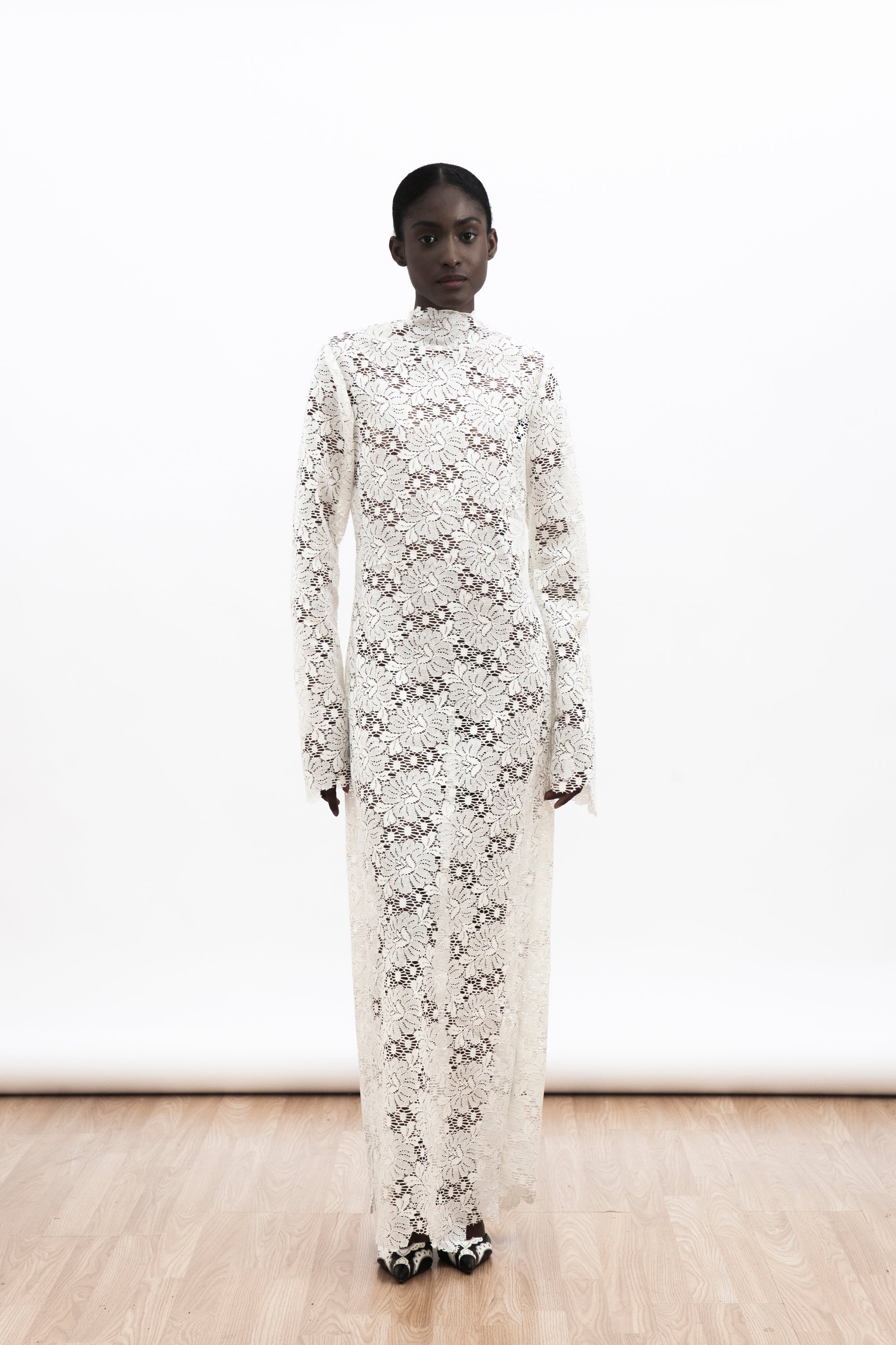 LUMIO LACE DRESS