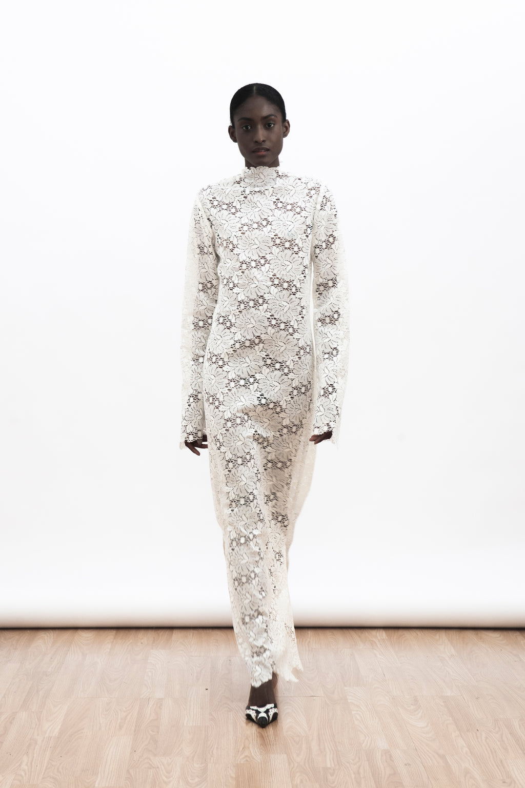 LUMIO LACE DRESS