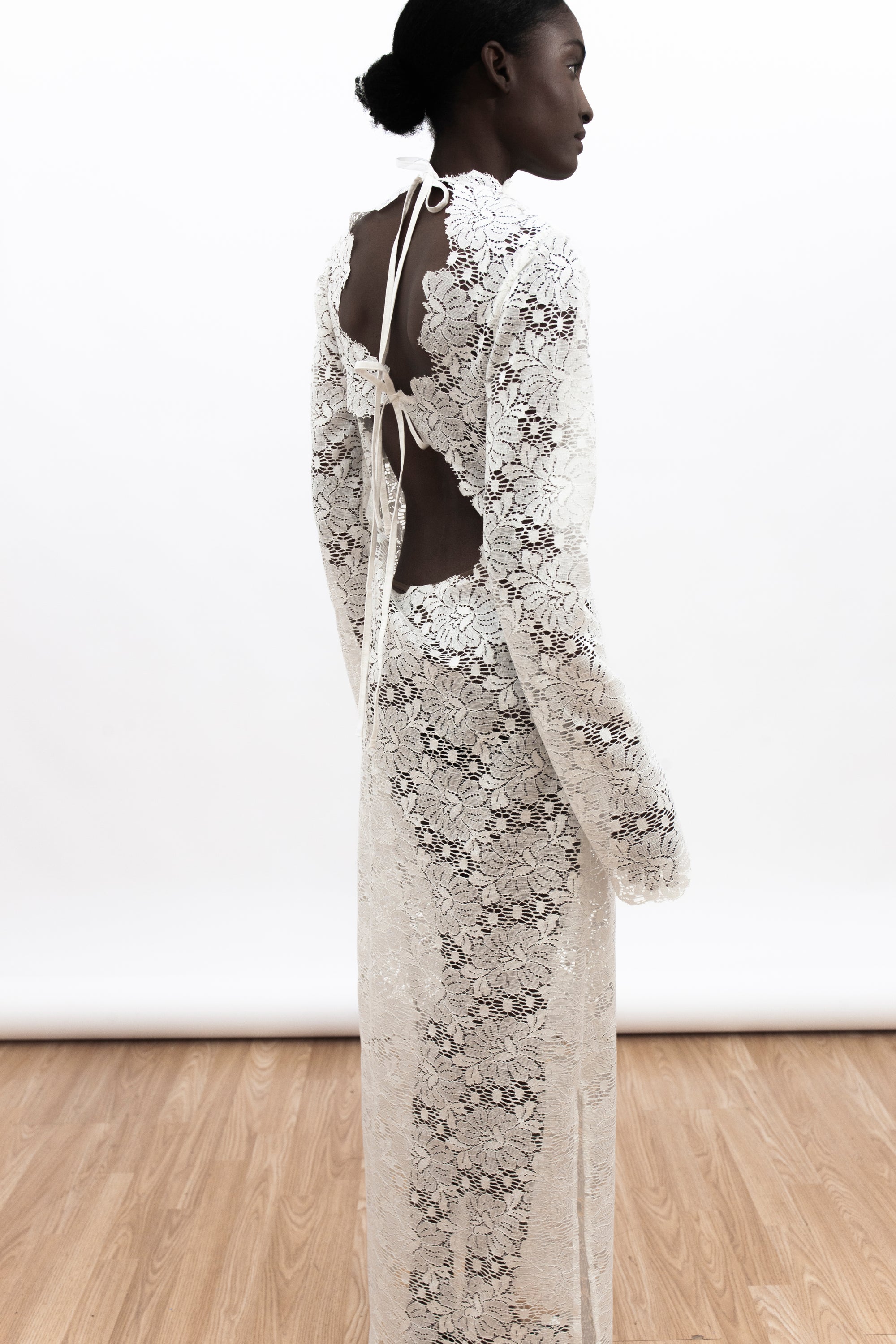 LUMIO LACE DRESS