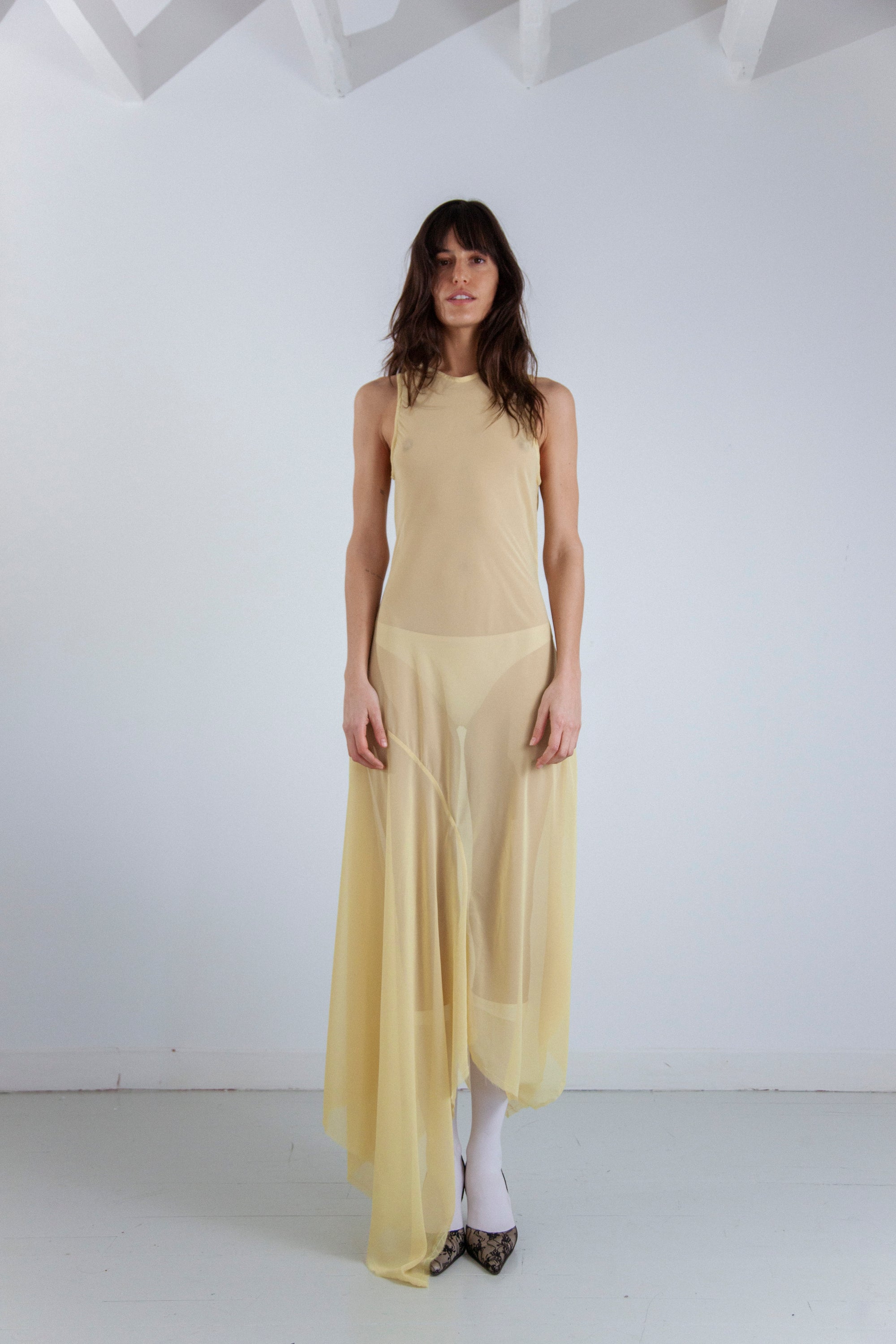 FLOWY YELLOW DRESS FLOWY YELLOW DRESS