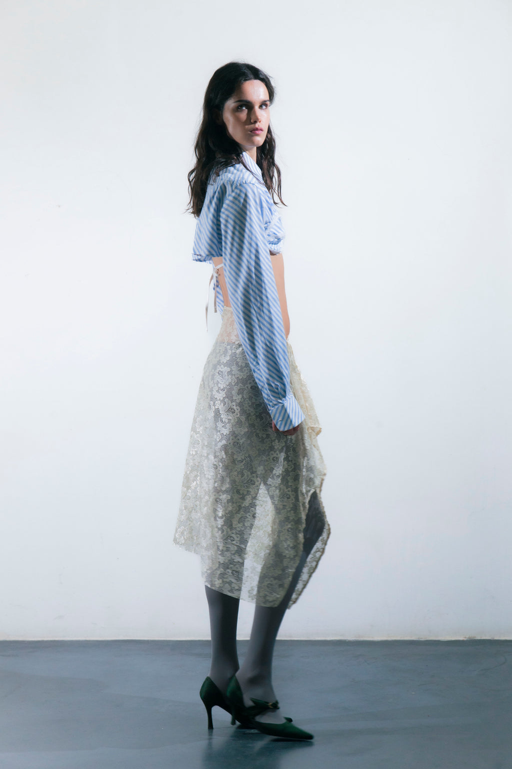 SAVANA LACE SKIRT