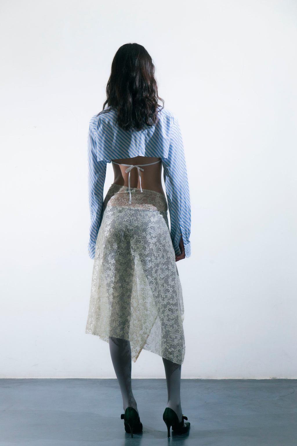 SAVANA LACE SKIRT