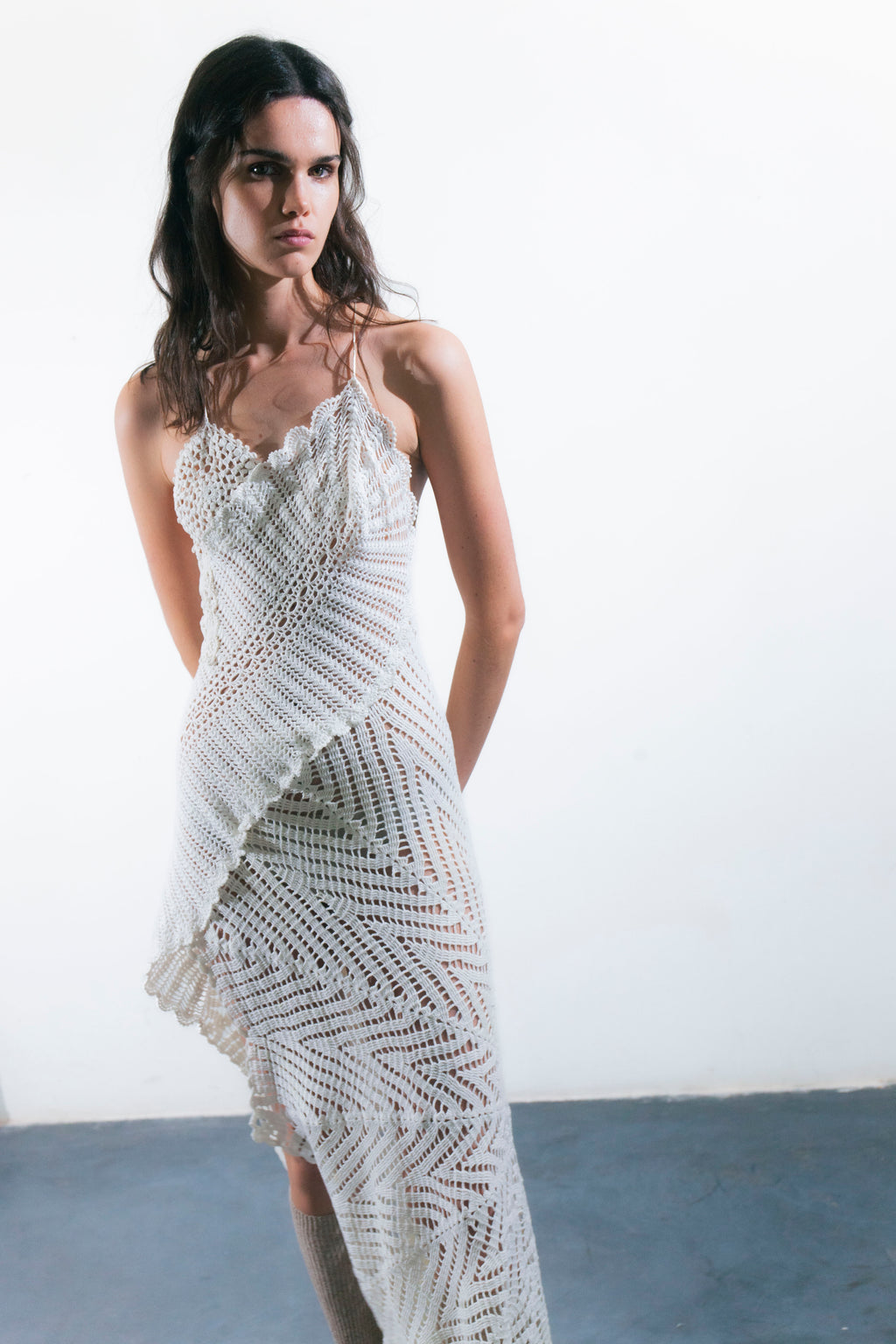 HANDKERCHIEF DRESS MAXI