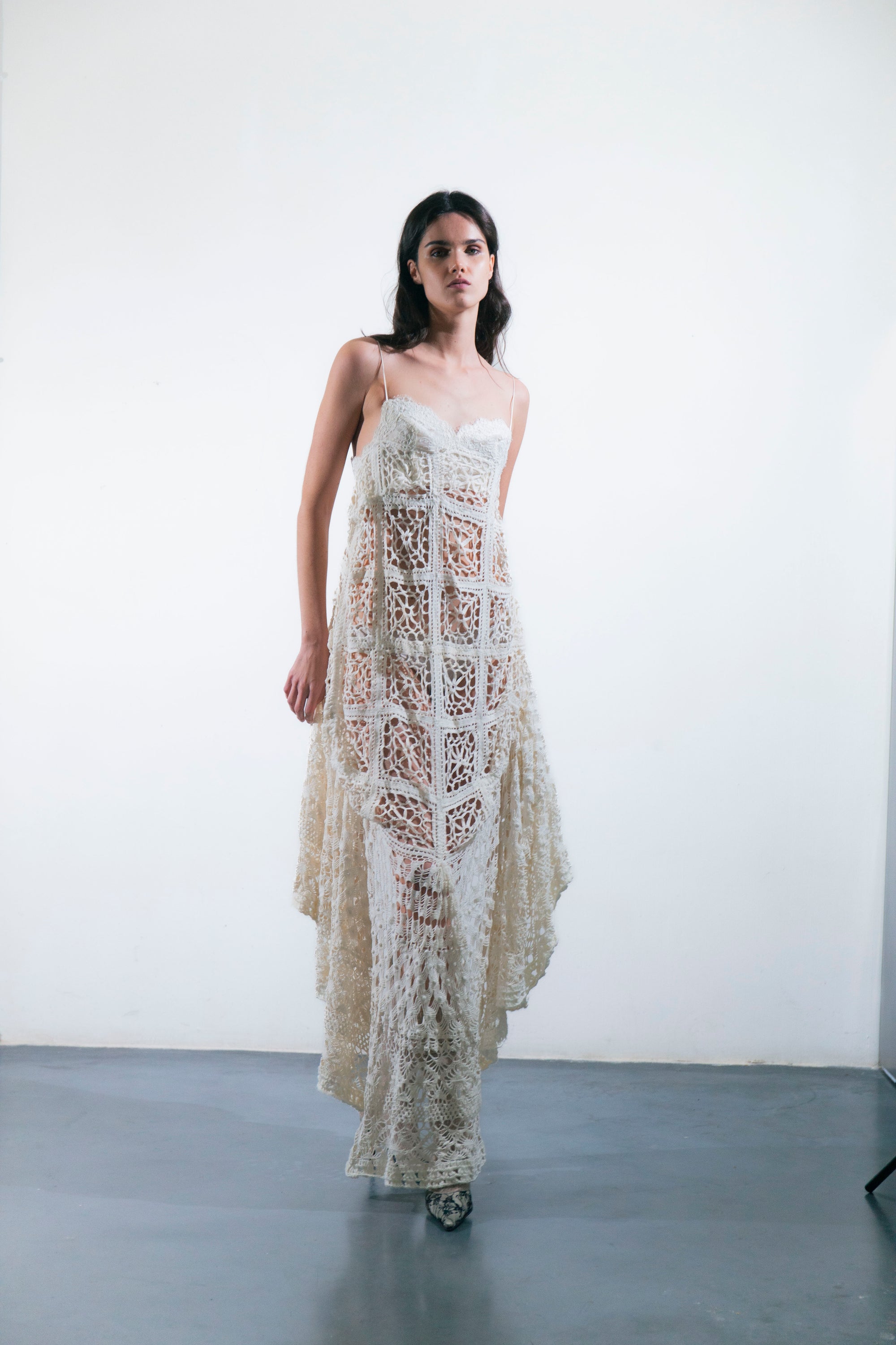 HANDKERCHIEF DRESS MAXI