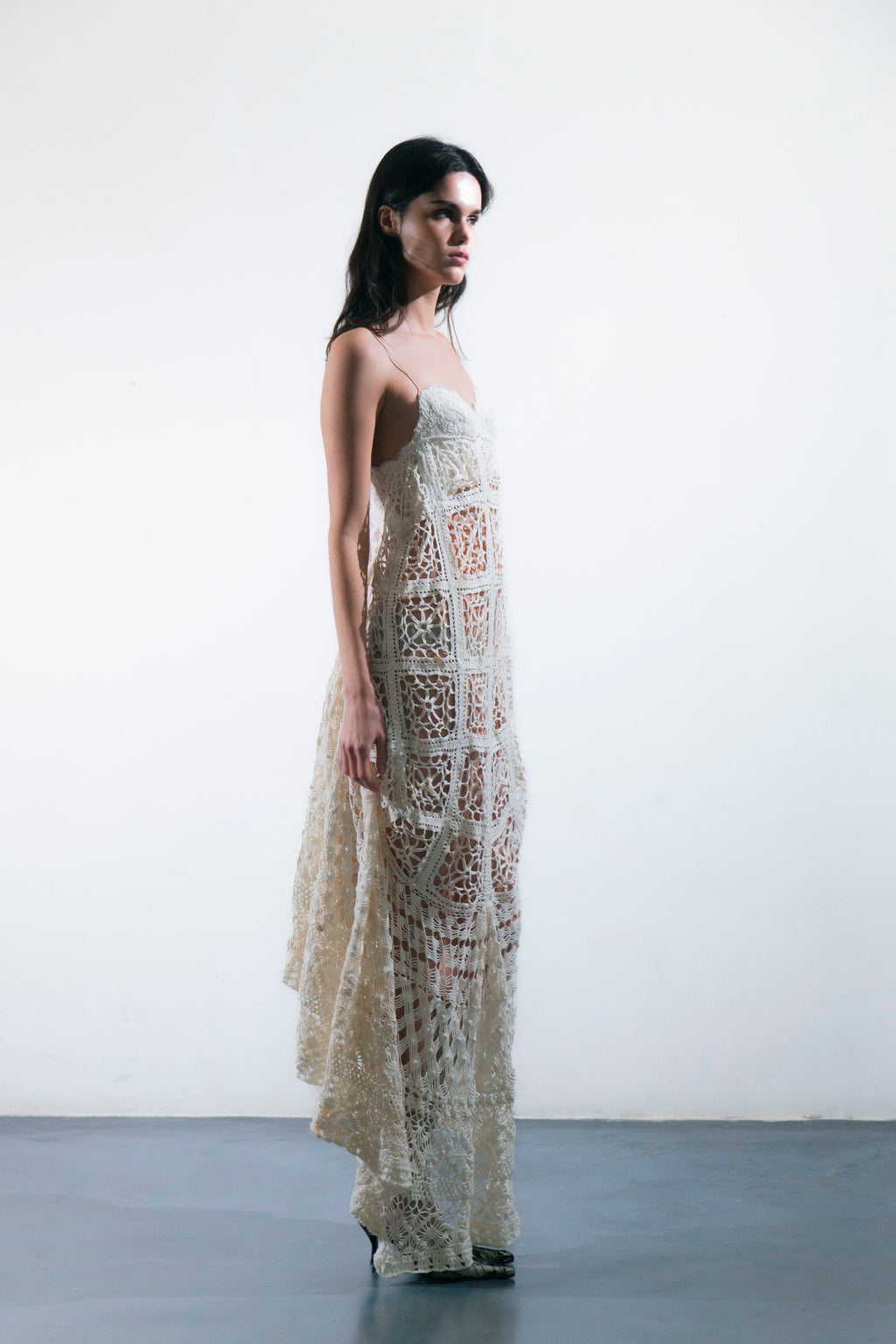 HANDKERCHIEF DRESS MAXI