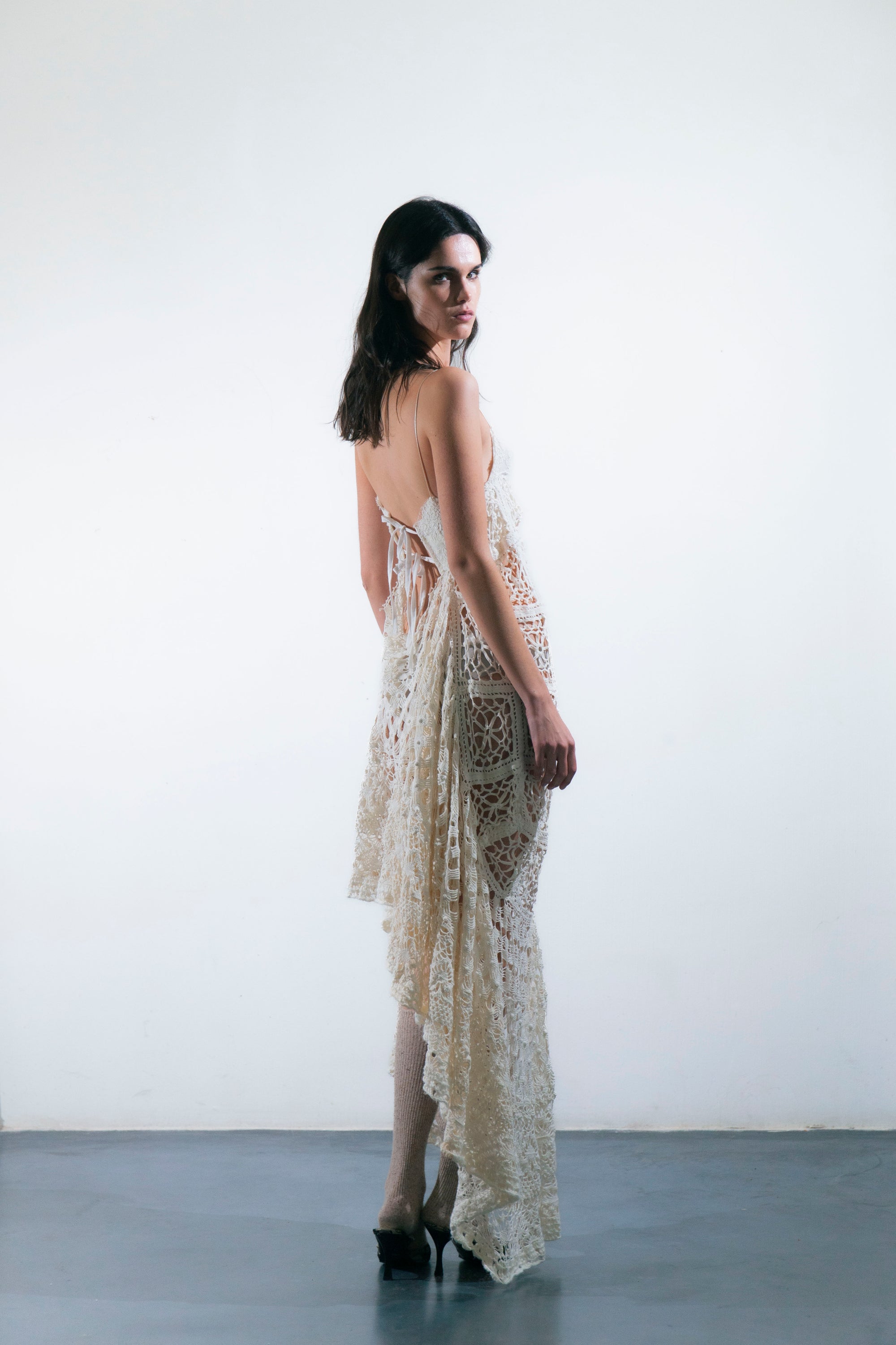 HANDKERCHIEF DRESS MAXI