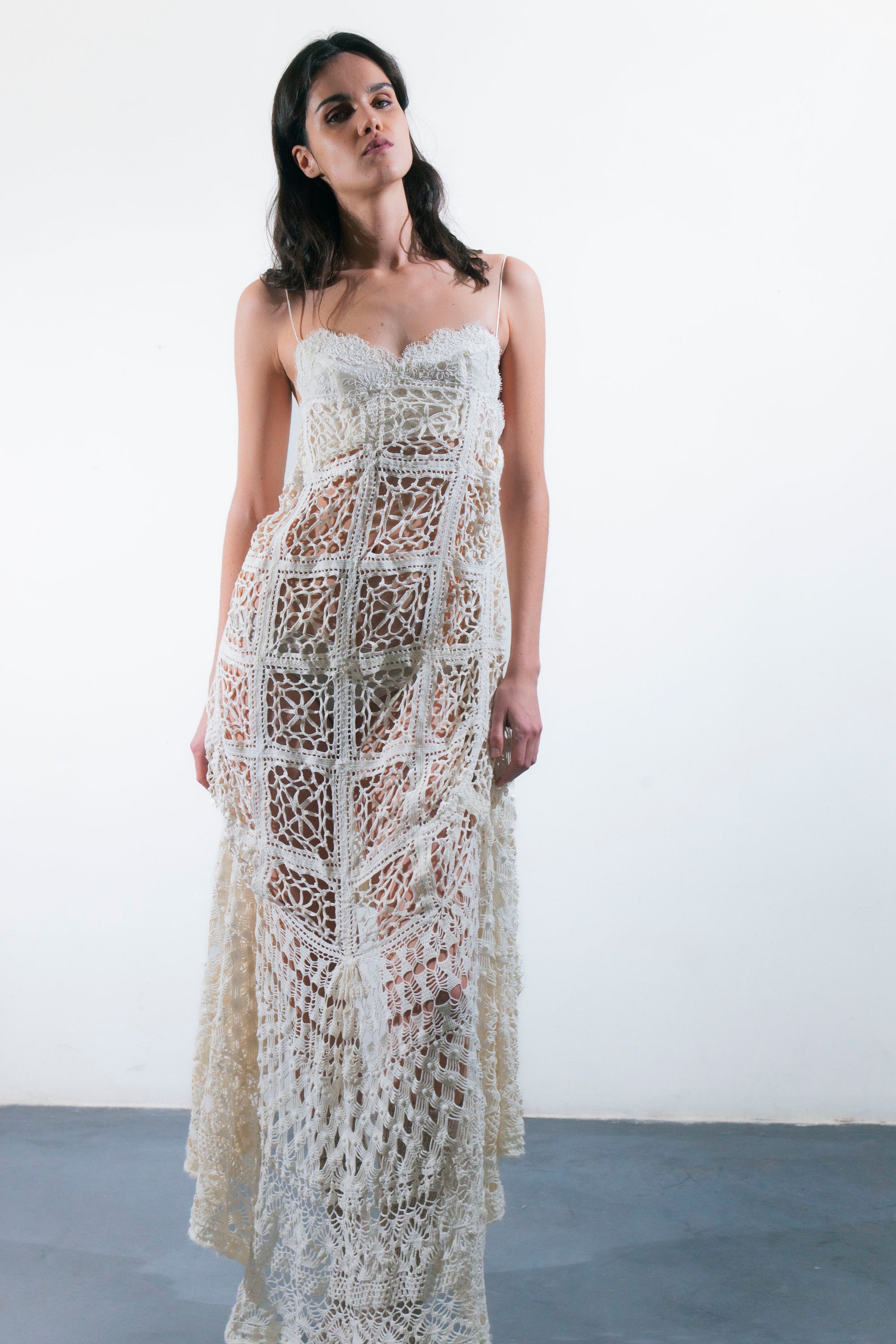 HANDKERCHIEF DRESS MAXI