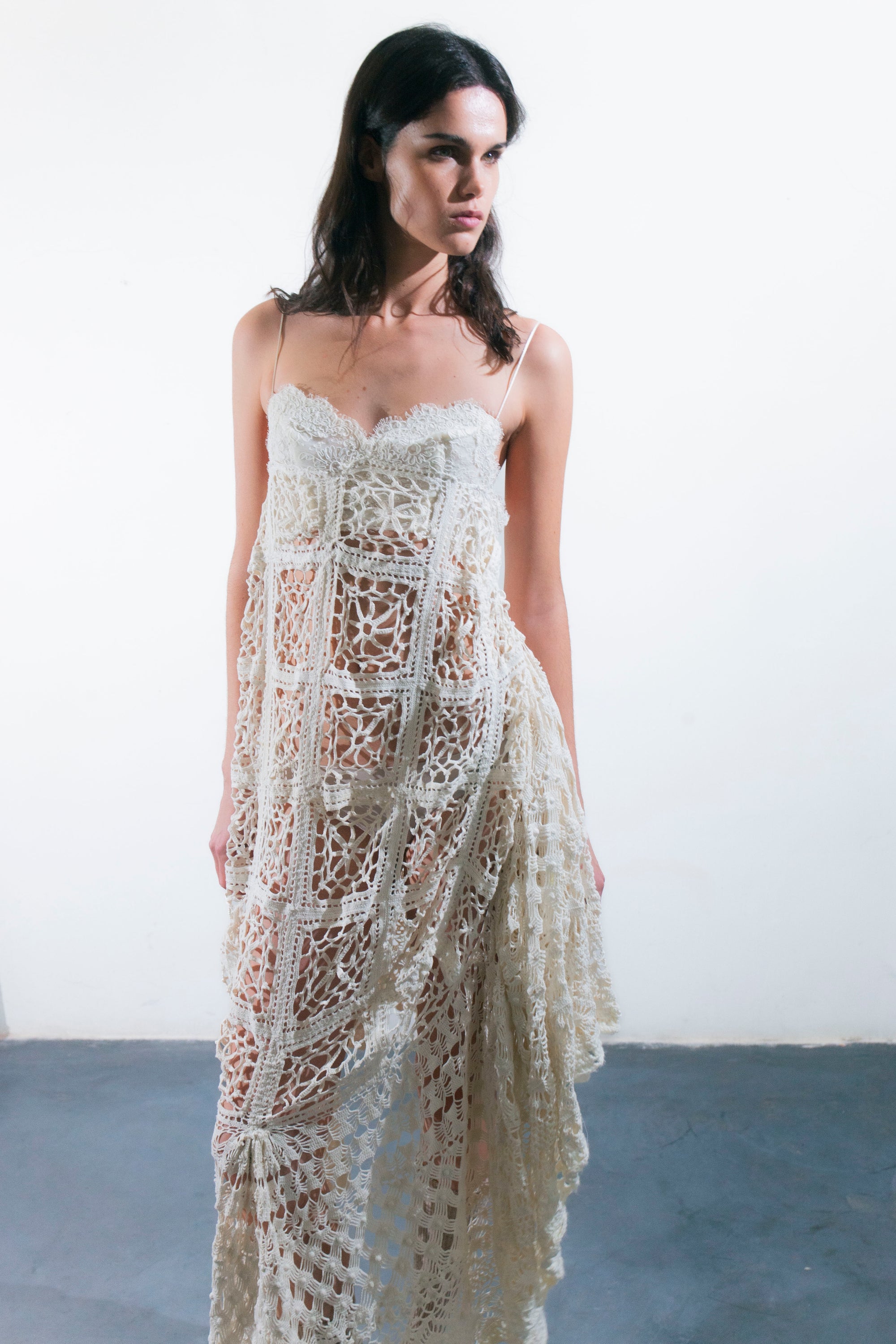 HANDKERCHIEF DRESS MAXI