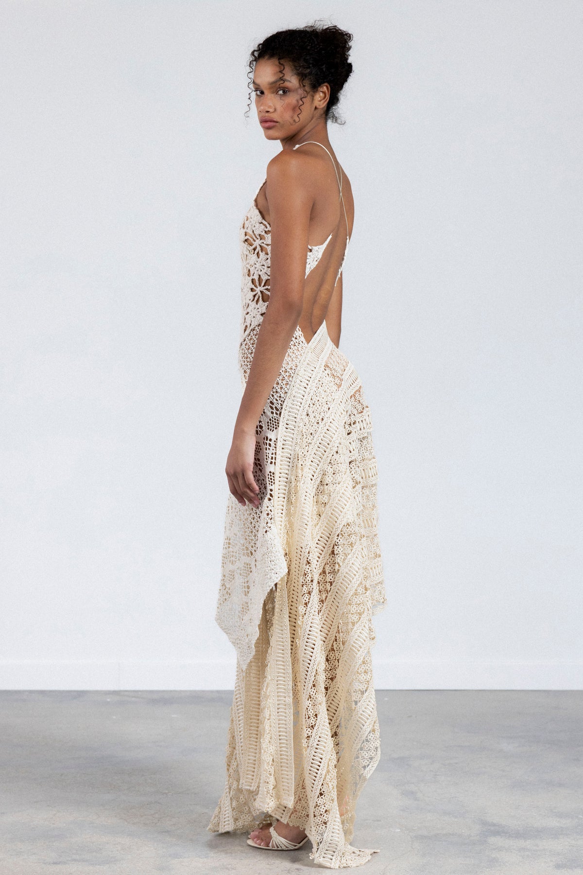 GLARA DRESS