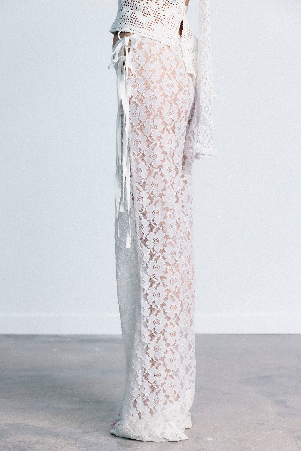 STRAPPY LACE TROUSERS WHITE
