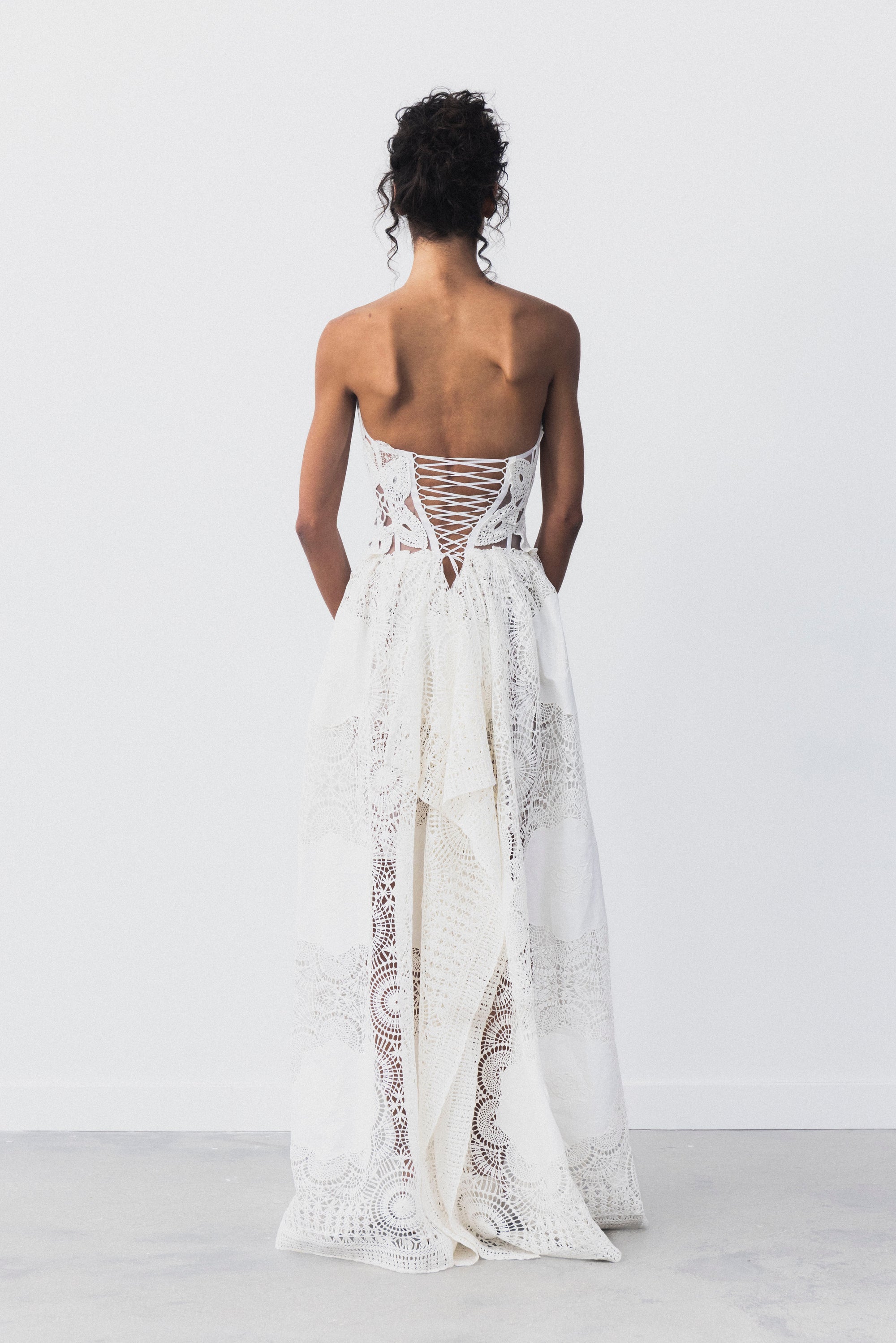 DUE DRESS