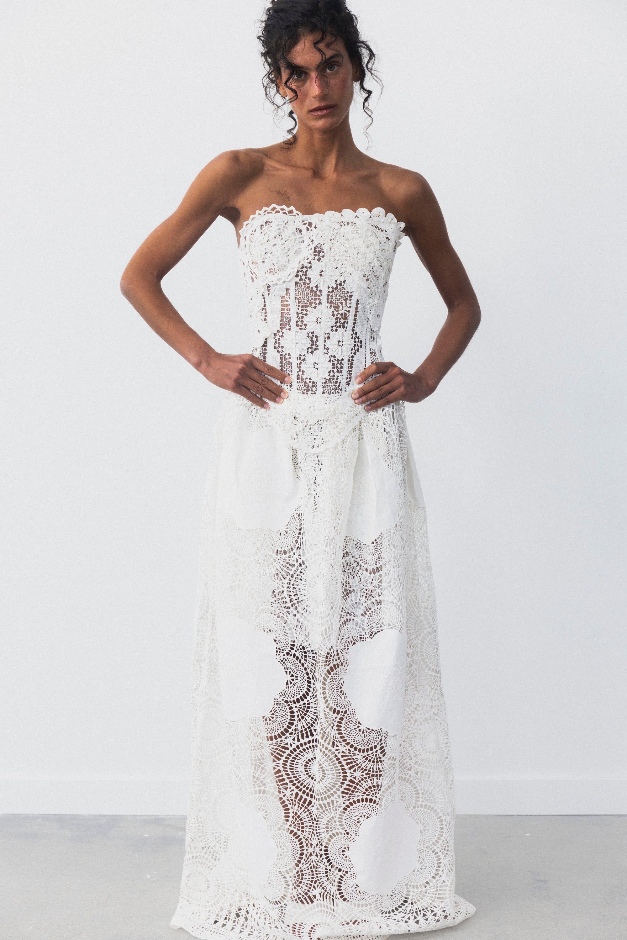 DUE DRESS
