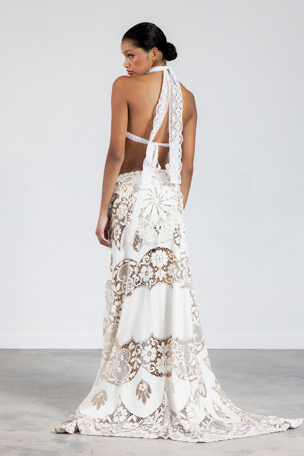 REDS DRESS