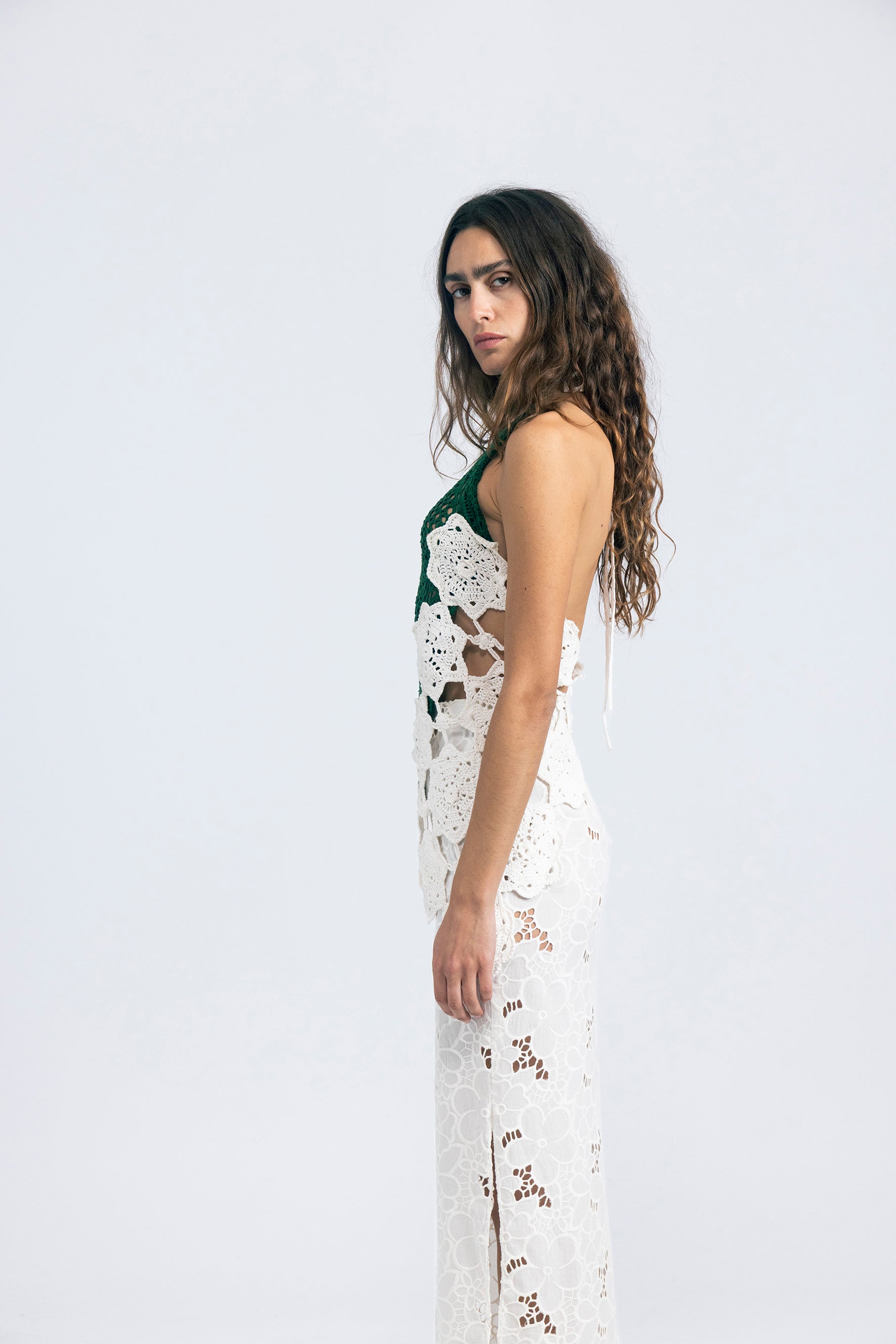 THRINTHIA TOP