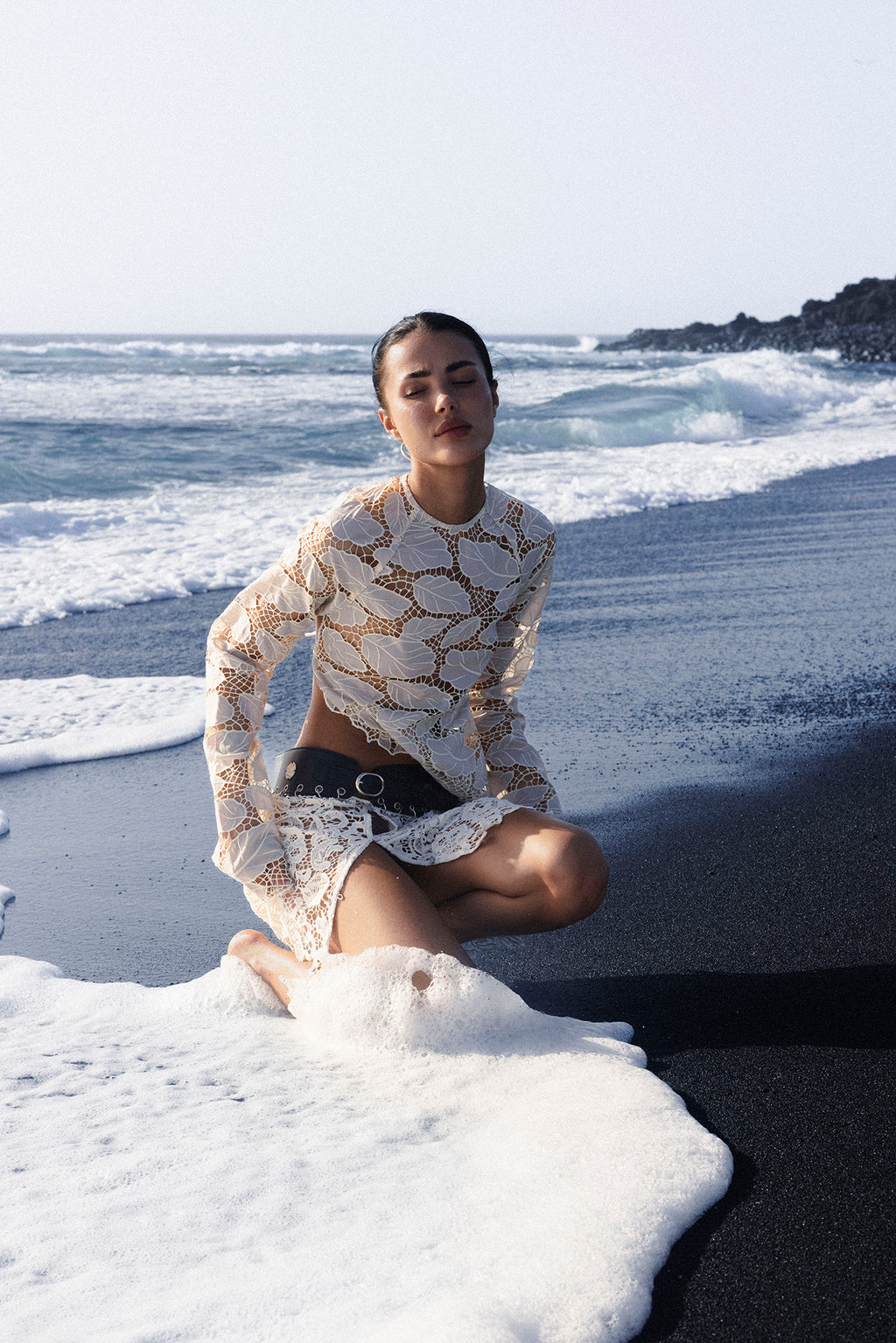 LEAF BLOUSE