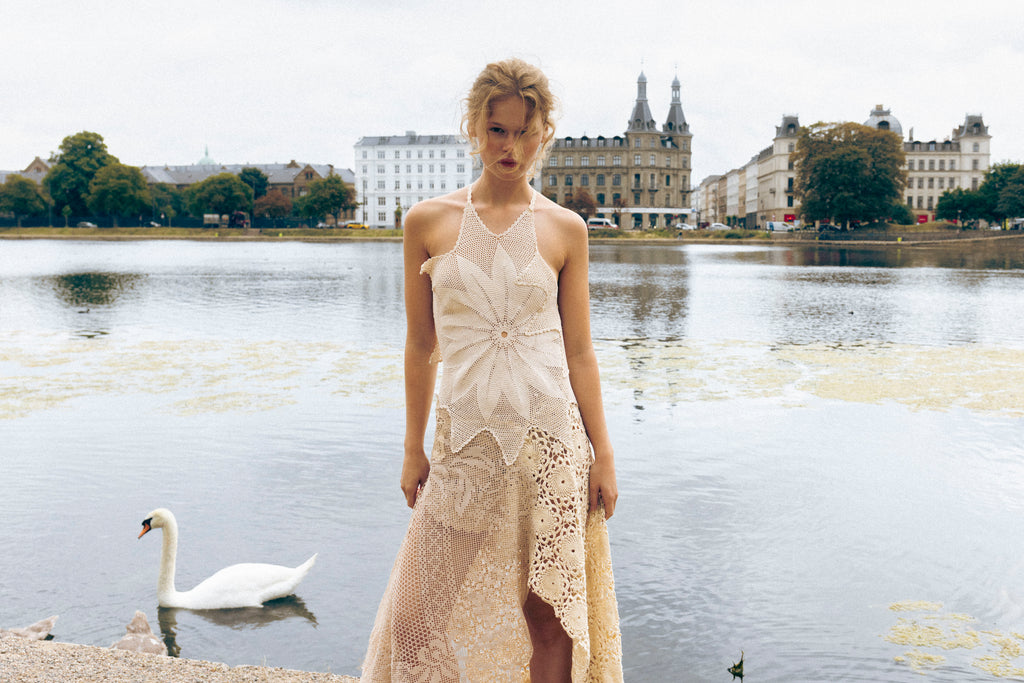 UKI DRESS