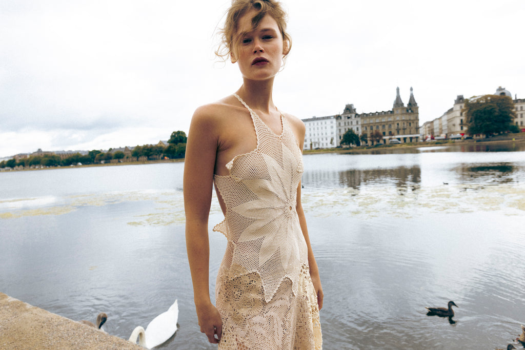 UKI DRESS