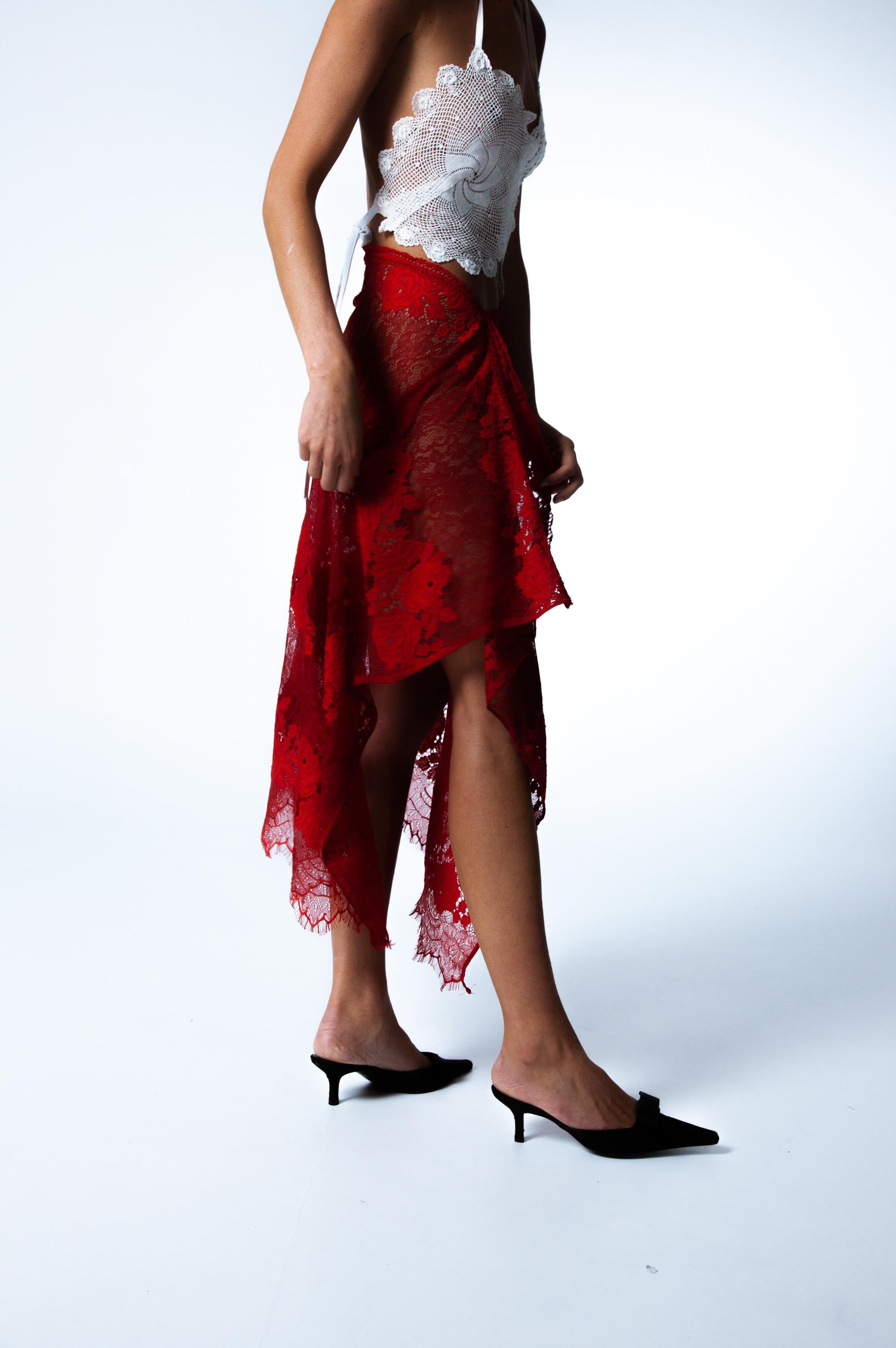 SAVANA LACE SKIRT RED
