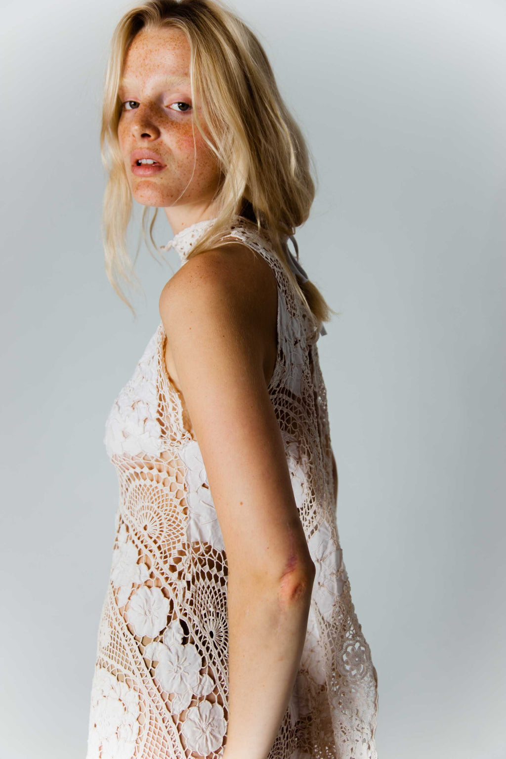 HANDKERCHIEF DRESS MAXI